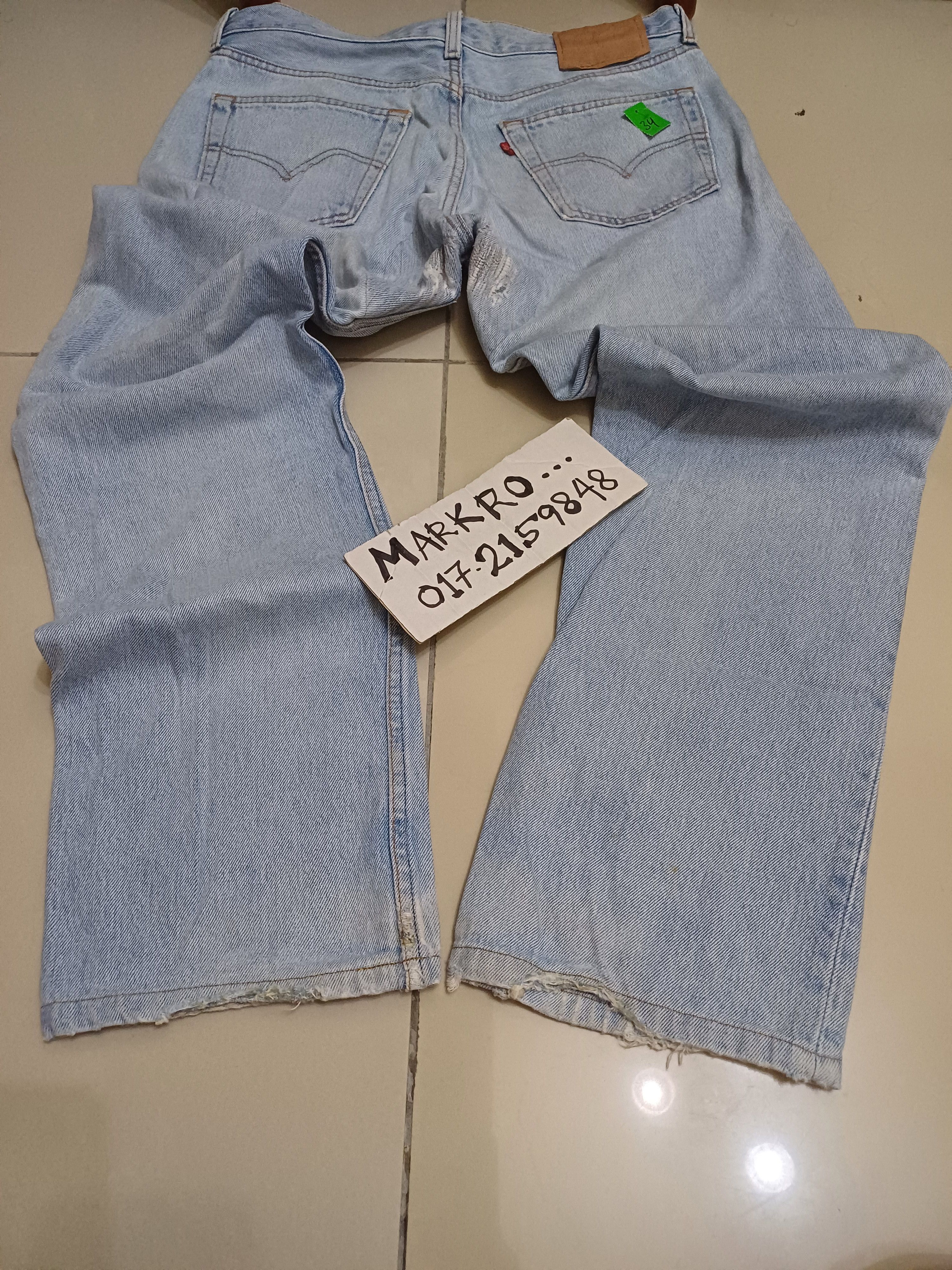 Levi's Vintage Clothing Crazy Distressed, vintage 90s Levis 501 🔥🔥🔥 Size US 32 / EU 48 - 18 Thumbnail