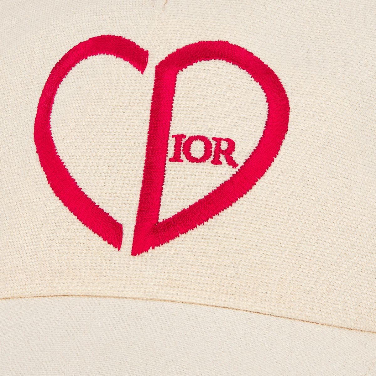 Dior o1bcso1str0126 Size:OS/Cd Heart Cap in Beige Size ONE SIZE - 6 Thumbnail