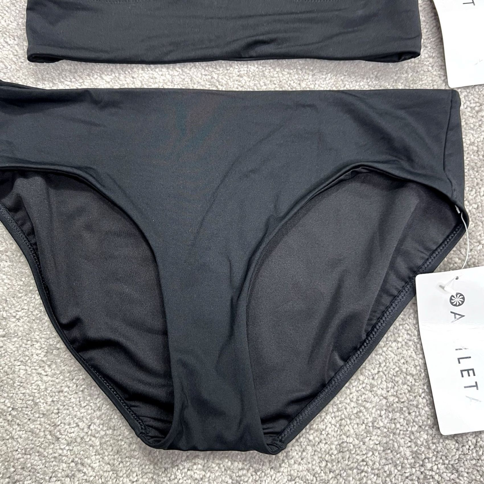 Athleta VINTAGE? No. Athleta Plunge Bikini Swimsuit Top Black D-DD Cup & Clean Full Bottom Black 2 Piece NWT Small/Medium Women XS-? Size S / US 4 / IT 40 - 3 Thumbnail