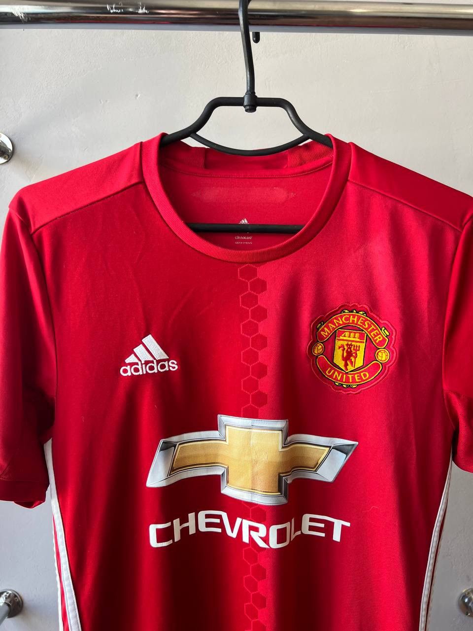 Adidas 2016 MANCHESTER UNITED ADIDAS HOME SOCCER FOOTBALL JERSEY S Size US S / EU 44-46 / 1 - 4 Thumbnail
