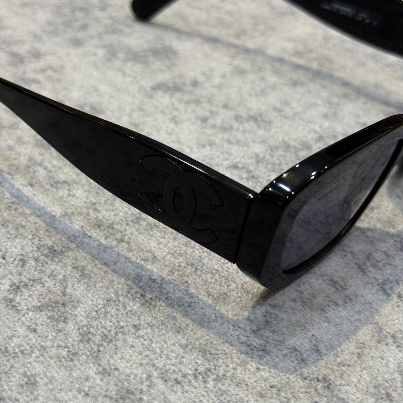 Chanel Chanel 0CH5493 C888T8 Size ONE SIZE - 3 Thumbnail