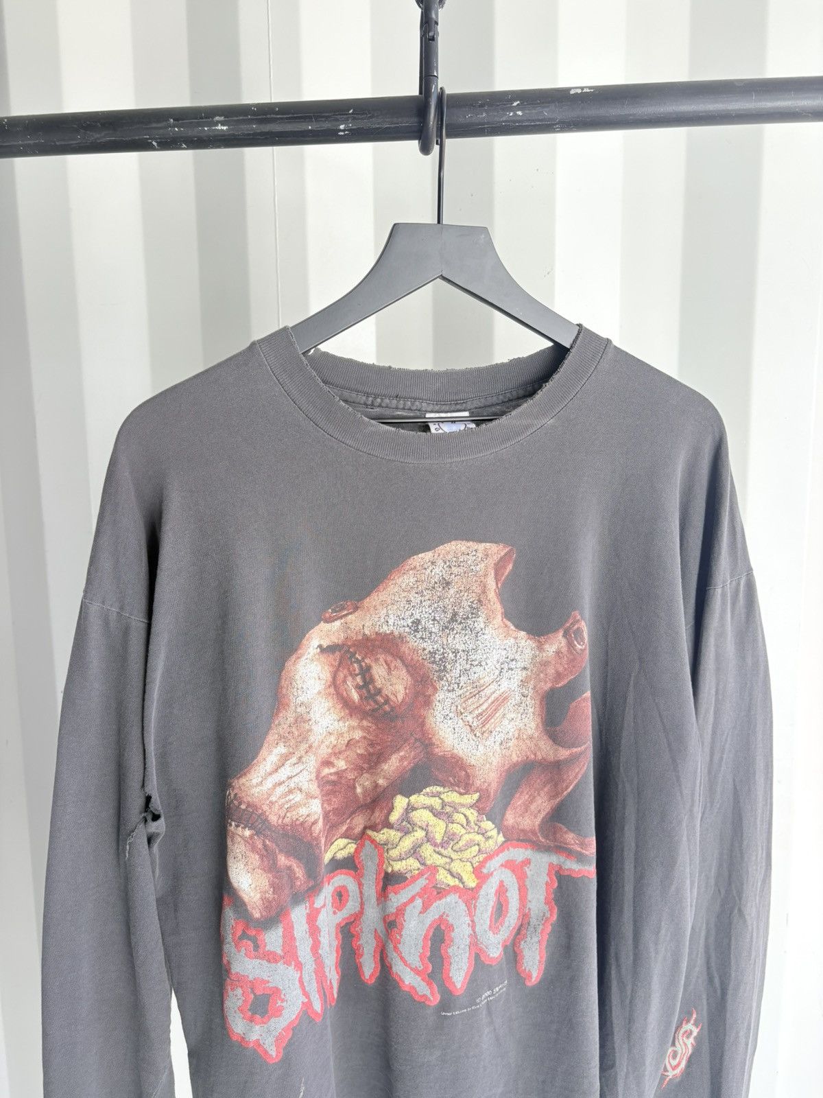 Band Tees Vintage Slipknot Shirt Thrashed Faded Distressed GRUNGE Band Size US XL / EU 56 / 4 - 4 Thumbnail
