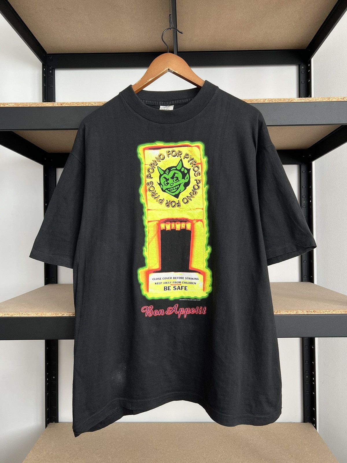 Band Tees Vintage 1993 Porno for Pyros Bon Appetit Reading Festival Size US XL / EU 56 / 4 - 1 Thumbnail