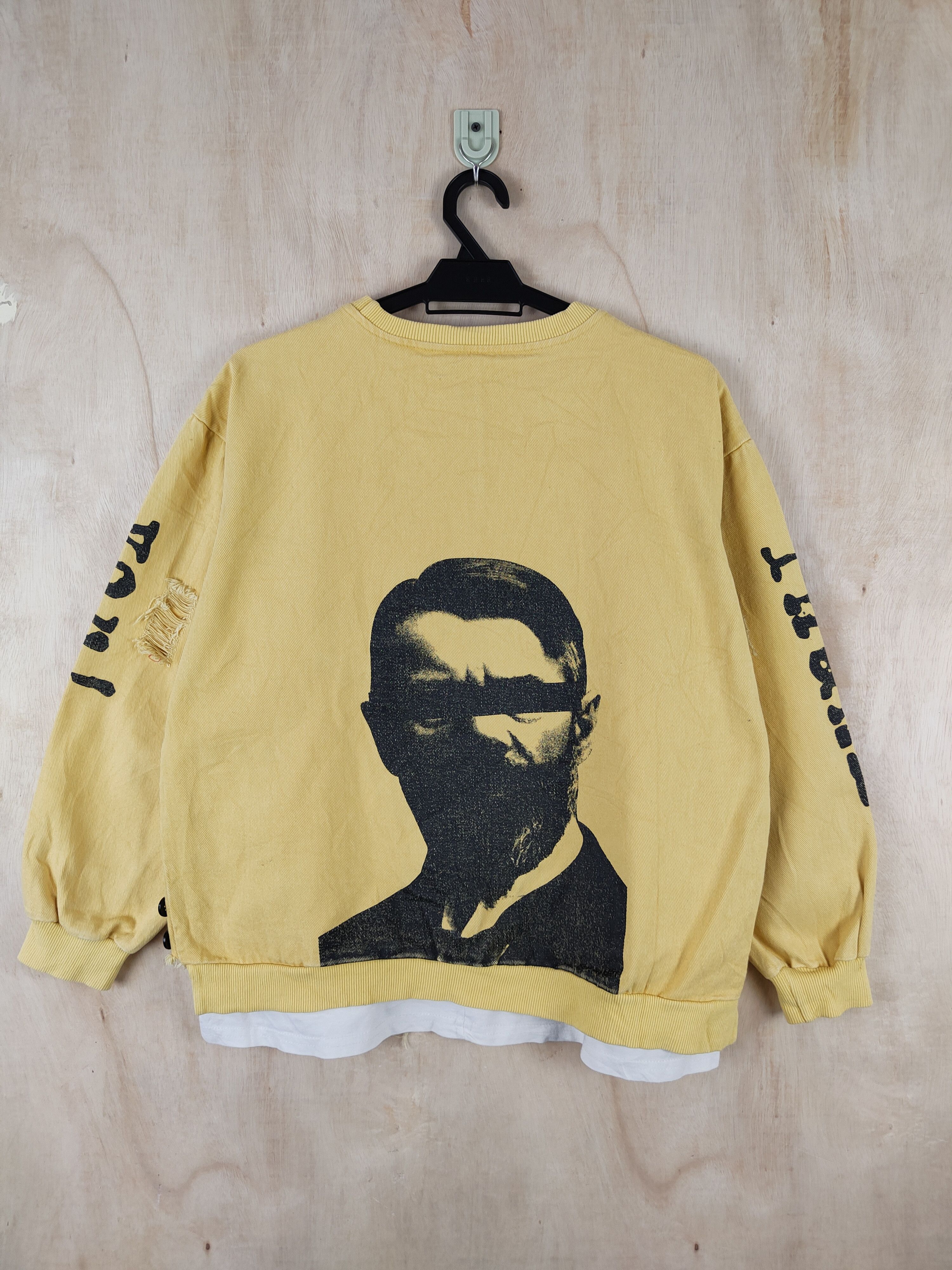 Japanese Brand Japan ripped distressed Yellow Thank You Sweatshirts #S2515 Size L / US 10 / IT 46 - 1 Thumbnail
