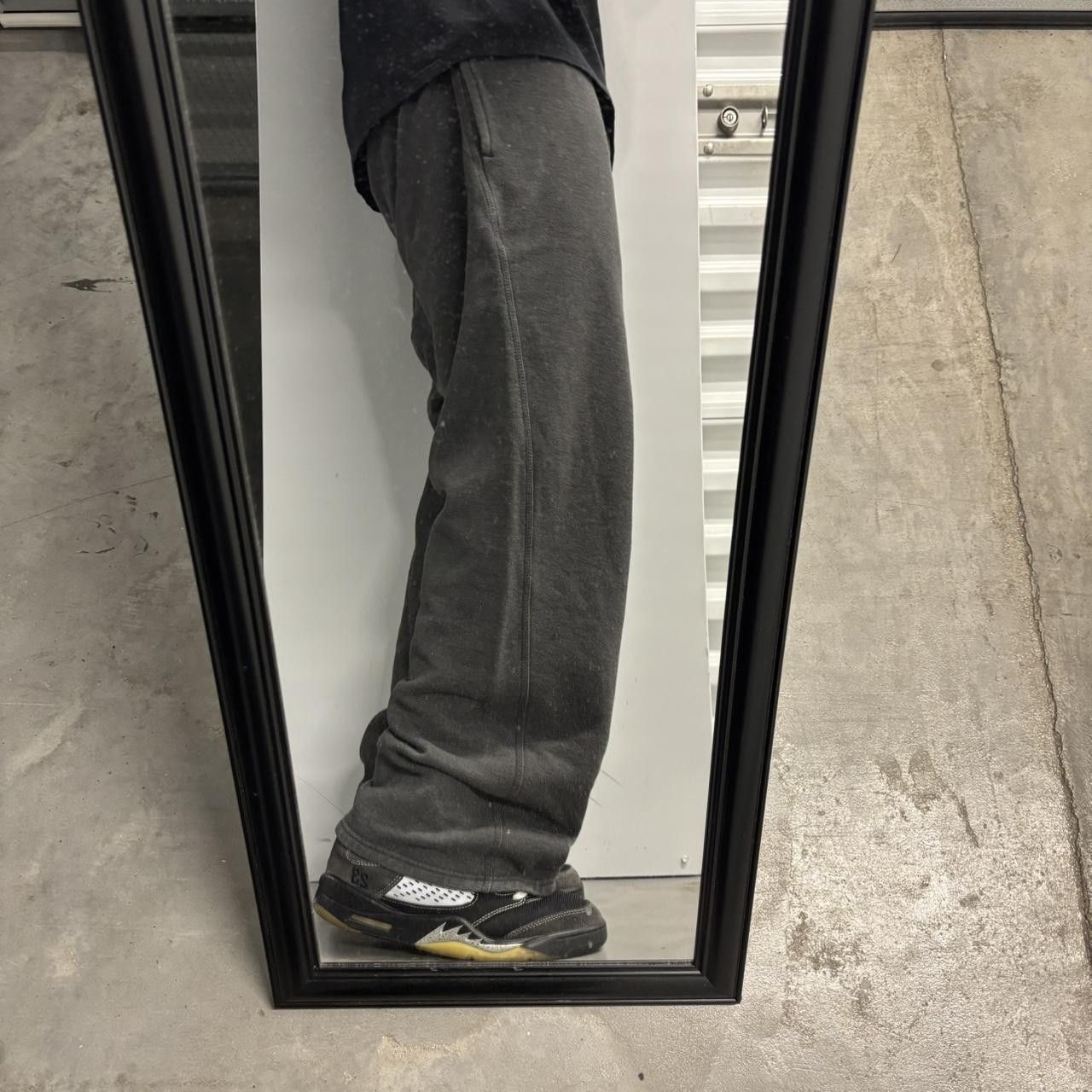 Vintage Crazy Vintage Y2K/2000s Baggy Dark Grey Skater Essential Sweatpants! Size L Size US 36 / EU 52 - 2 Thumbnail