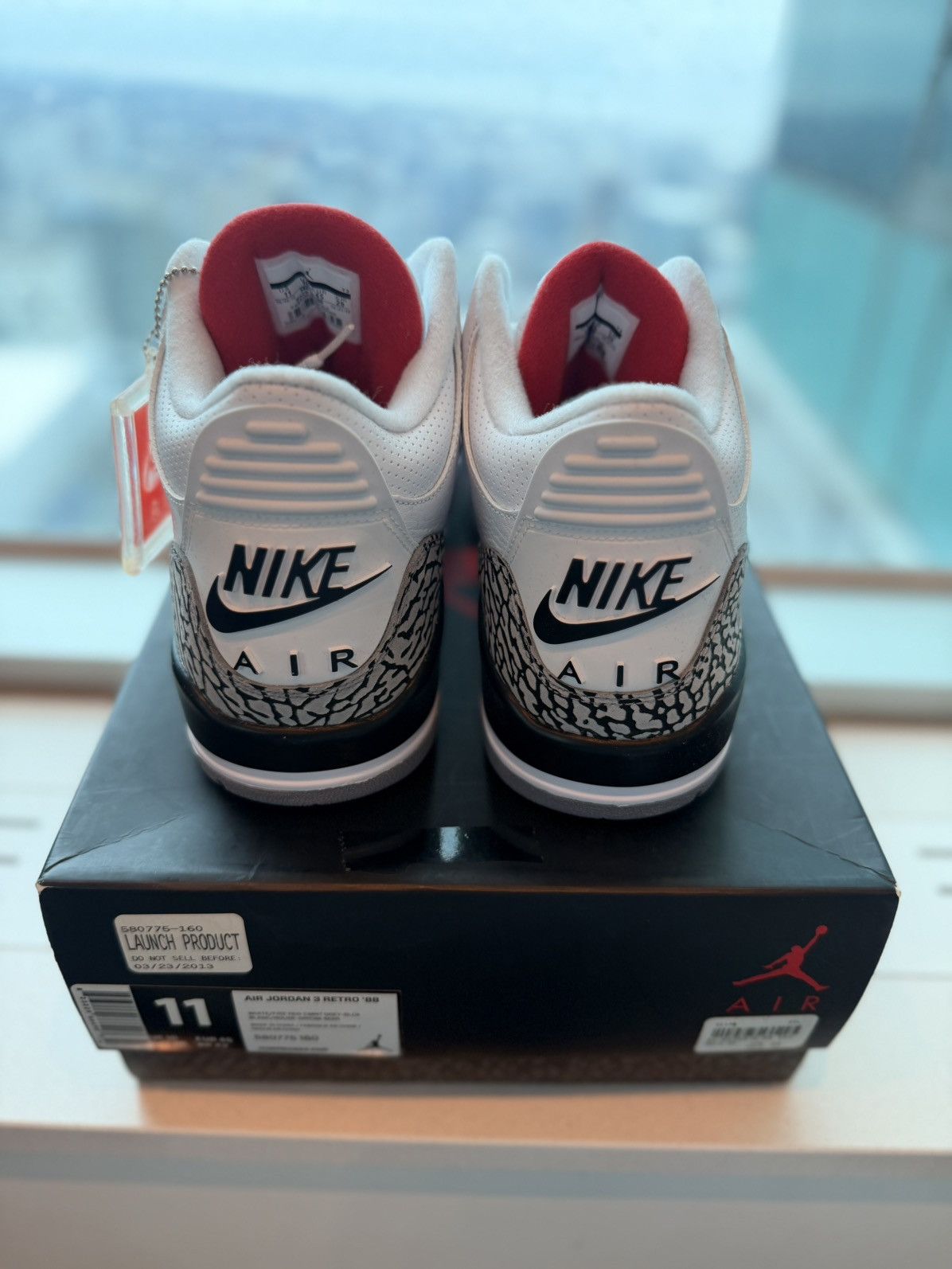 Jordan Brand 2013 Air Jordan III (3) ‘88 Dunk Contest Size US 11 / EU 44 - 4 Thumbnail