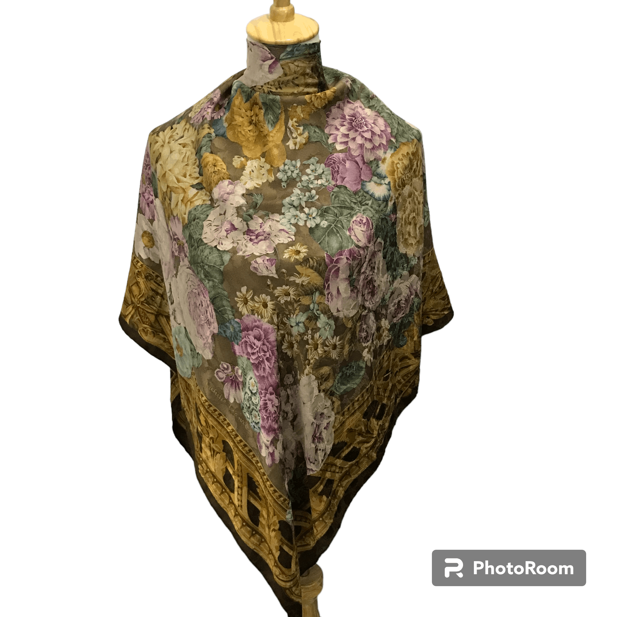 Vintage Yukiko Hanai Floral Silk Scarf M145 Size ONE SIZE - 1 Thumbnail