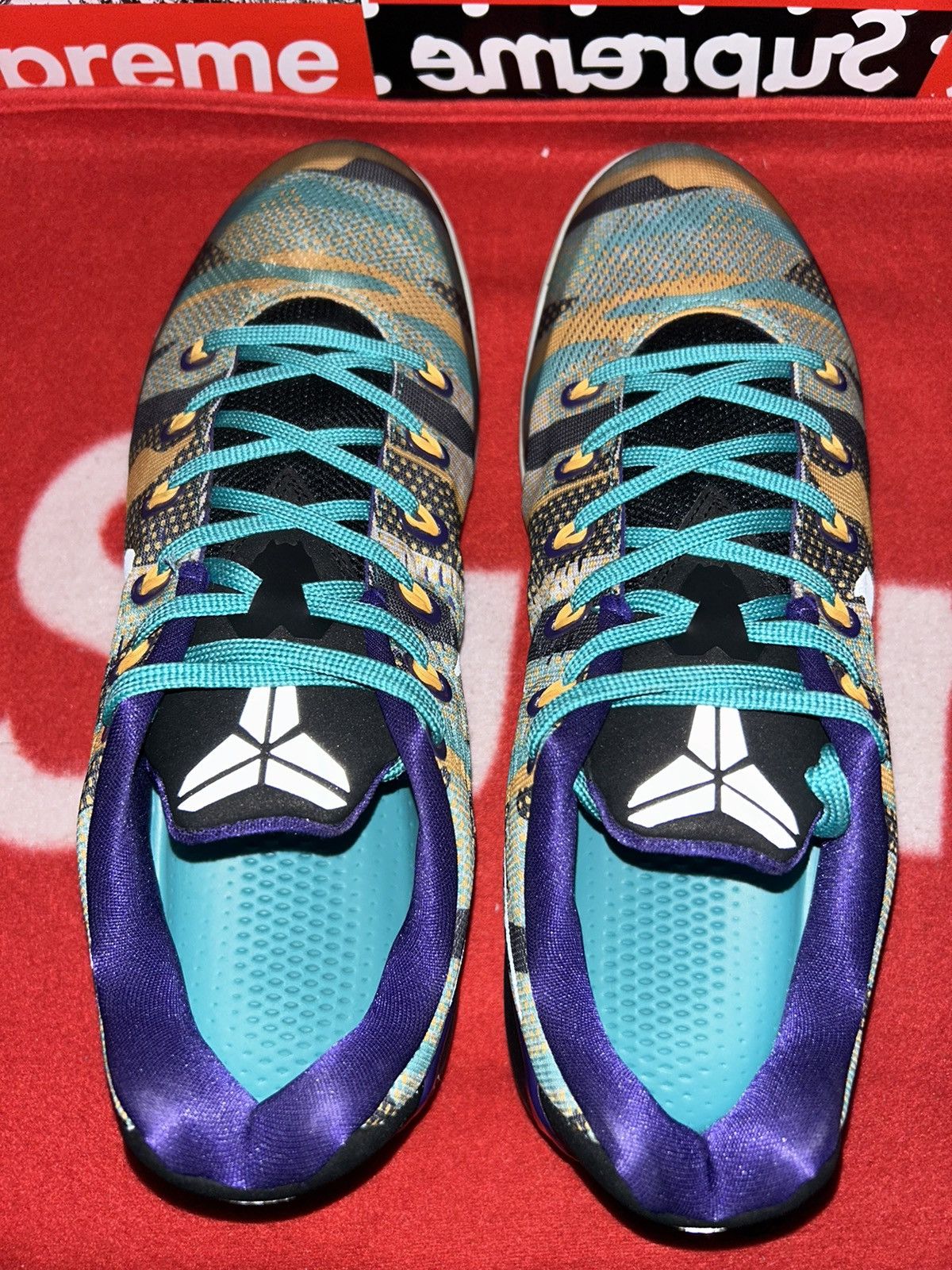 Nike Nike Kobe 9 EM Pop Art 646701-508 size 12 with box VNDS Size US 12 / EU 45 - 4 Thumbnail