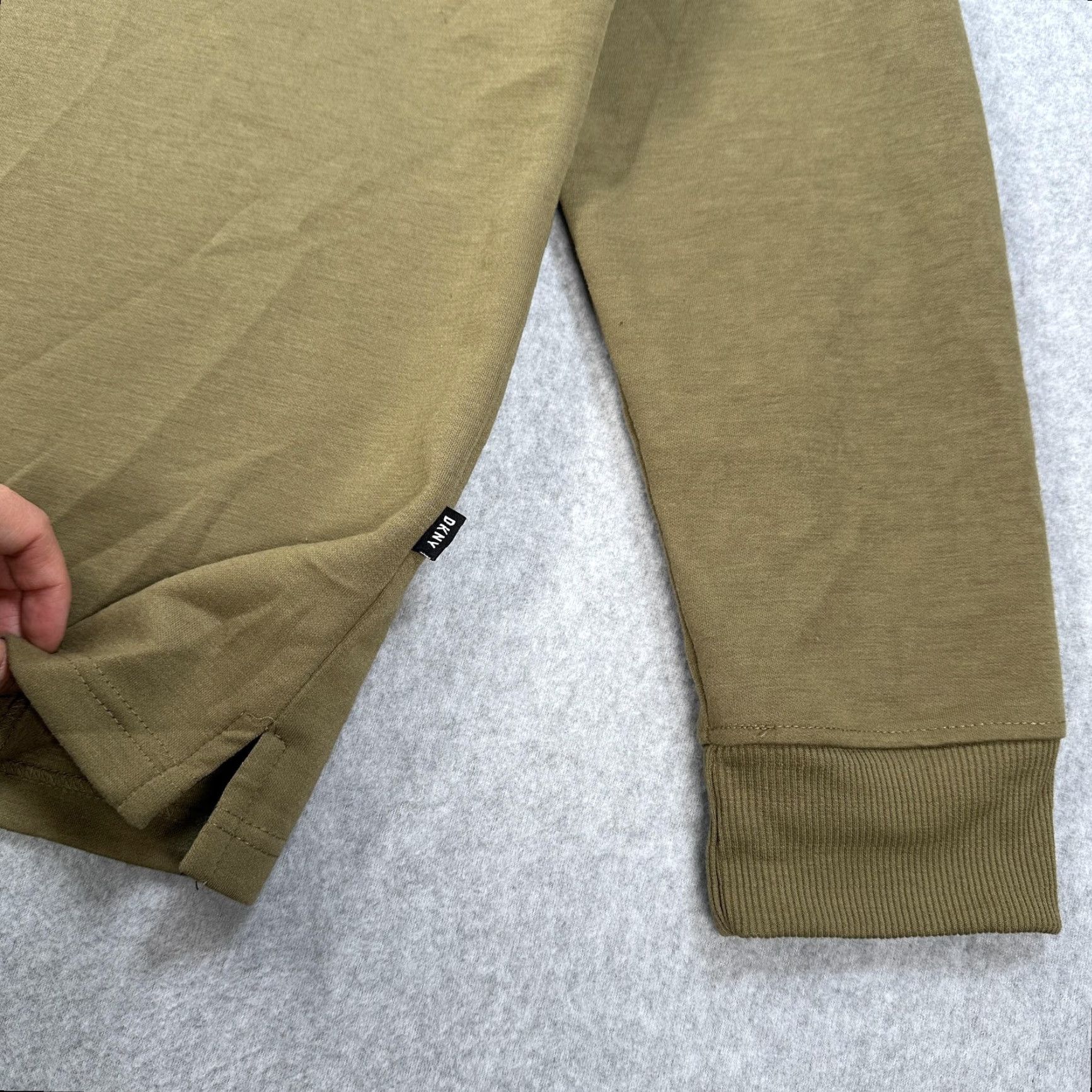 DKNY DKNY Sweatshirt Mens Large Green 1/4 Zip Mock Neck Sleeve Pocket Pullover Size US L / EU 52-54 / 3 - 6 Thumbnail
