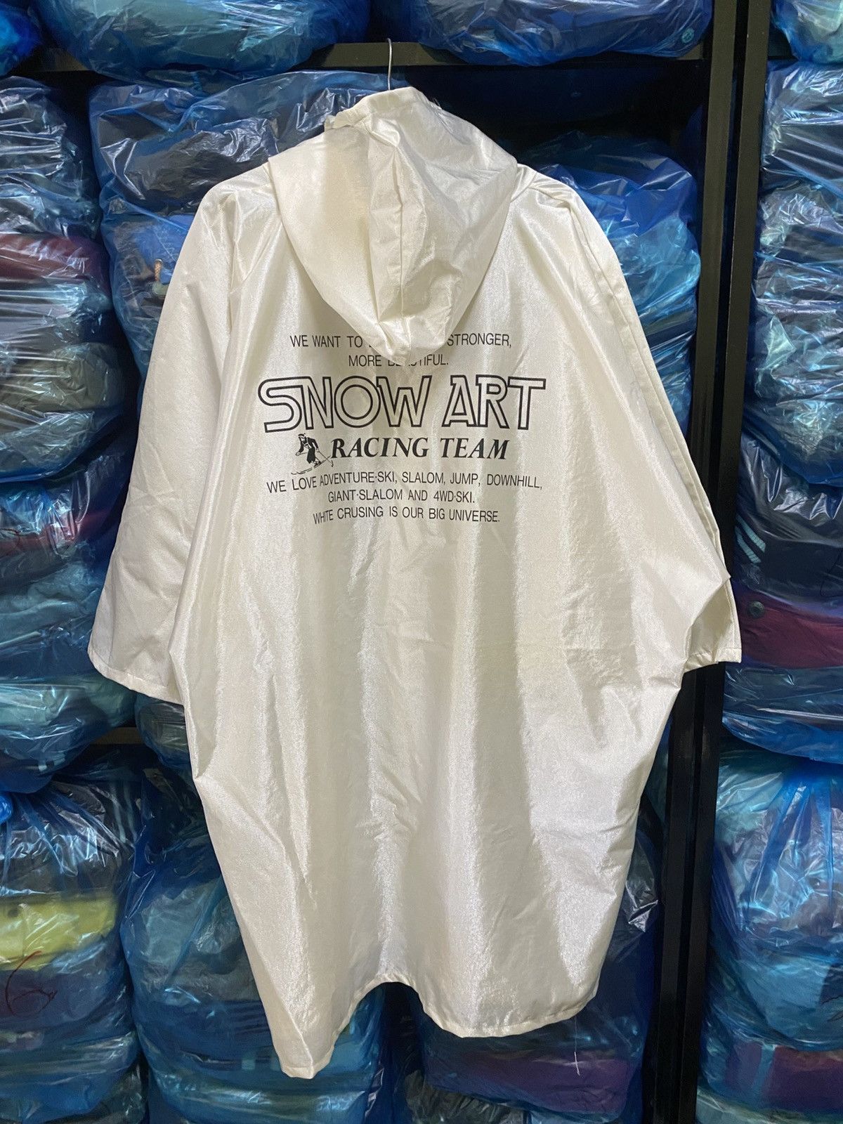 Vintage Vintage Snow Art Racing Team Poncho Raincoat | 90s Outdoor Size US L / EU 52-54 / 3 - 1 Thumbnail