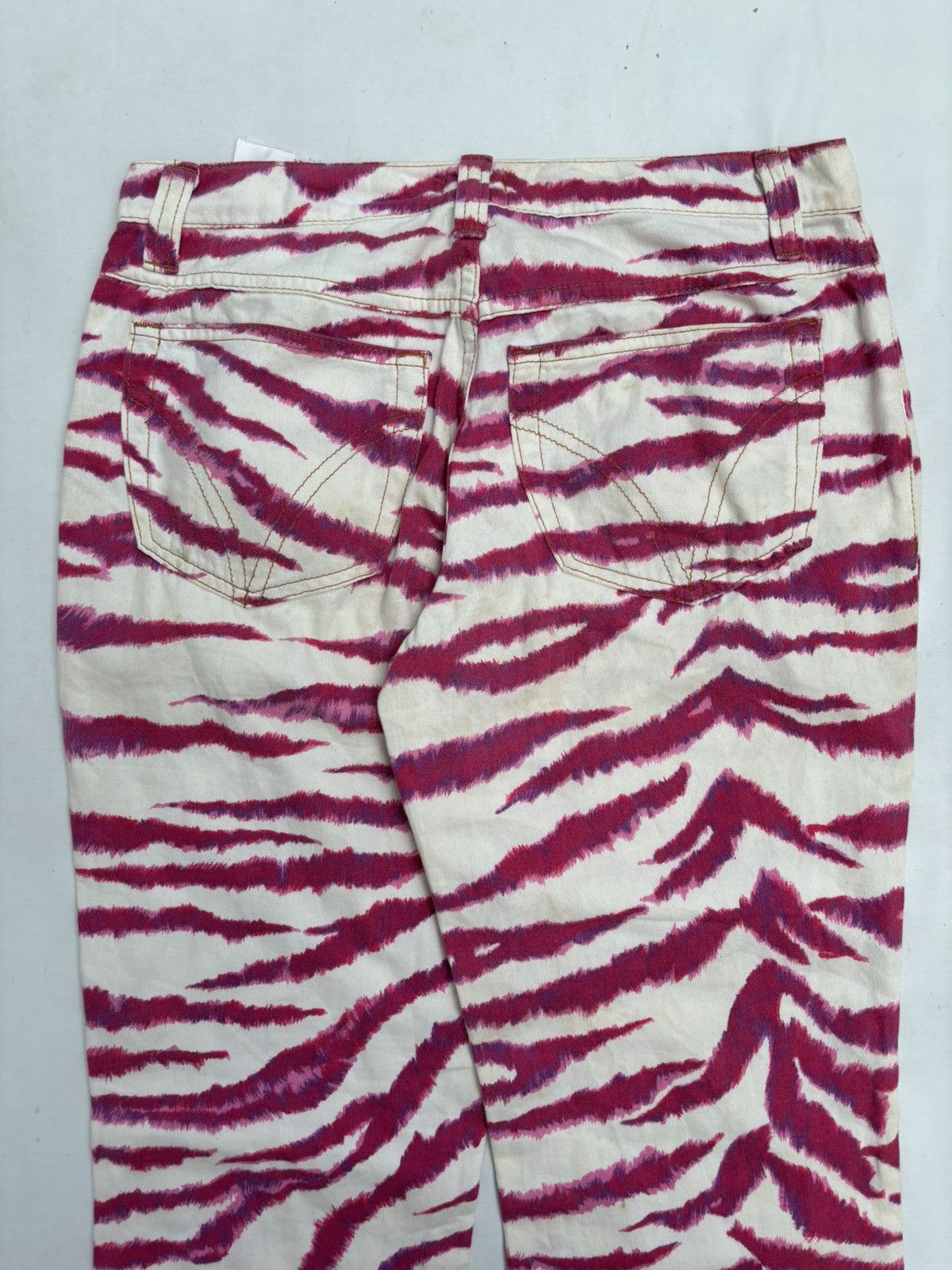 Dolce & Gabbana 2000s Pink Tiger Print Flared Pants Size 28" / US 6 / IT 42 - 5 Thumbnail