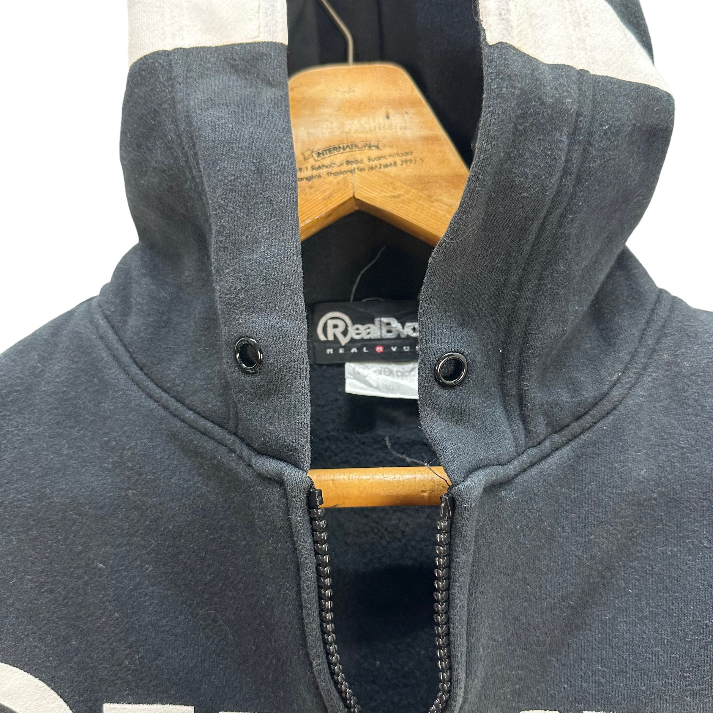 Japanese Brand REAL B VOICE BIG LOGO HOODIES #7816-179 Size US L / EU 52-54 / 3 - 6 Thumbnail