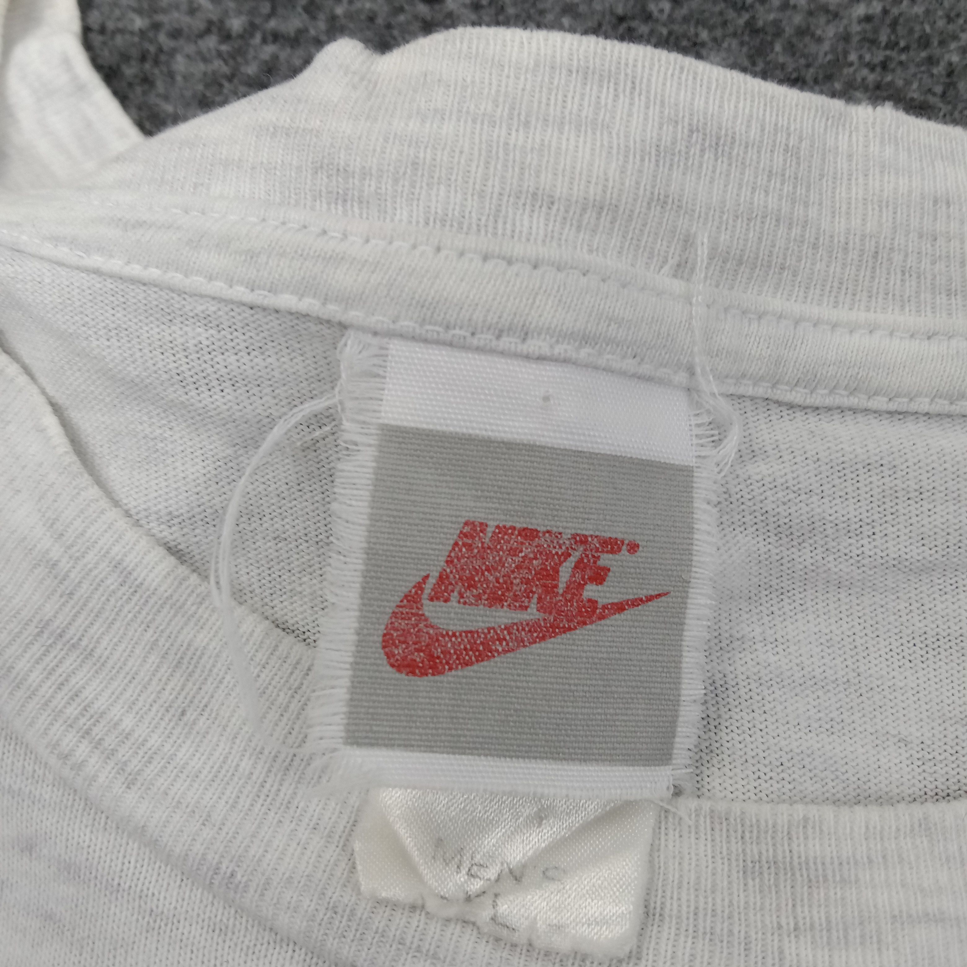 Nike NIKE Challenge Court Tennis Style Tshirt C239N70 Size US L / EU 52-54 / 3 - 4 Thumbnail
