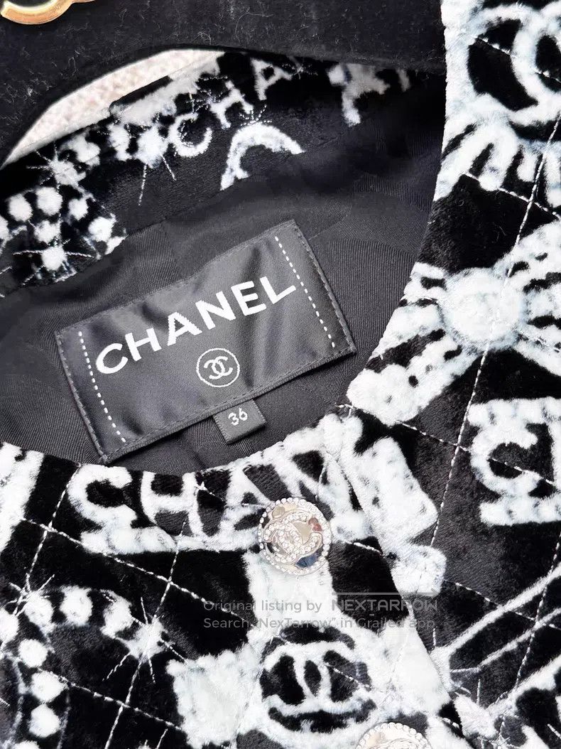 Chanel Chanel Gemstone print pattern velvet cotton long-sleeved s Size XS / US 0-2 / IT 36-38 - 5 Thumbnail