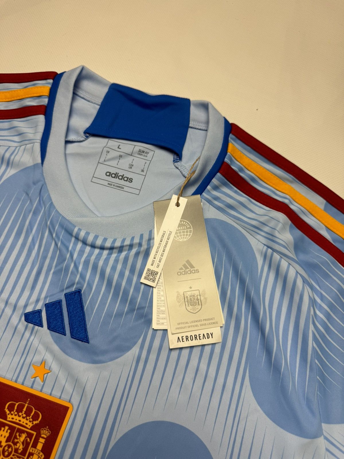 Other Rare new with tags soccer jersey adidas Spain 2022 y2k Size US L / EU 52-54 / 3 - 4 Thumbnail