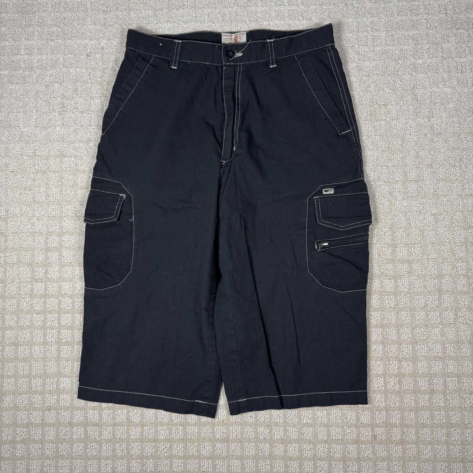 Point Zero Y2K Point Zero Baggy Cargo Shorts 31 Black Size US 31 - 1 Thumbnail