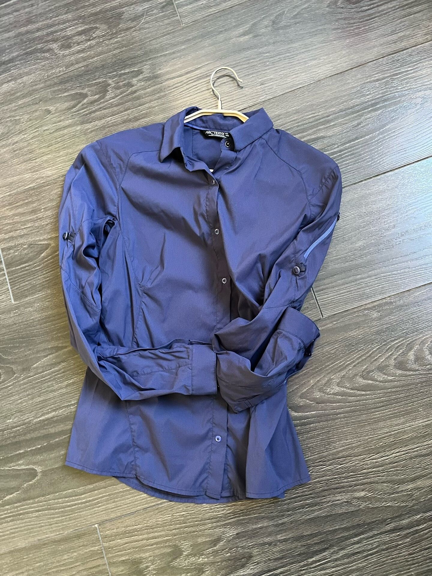 Arc'teryx Arcteryx Women's Discontinued Outdoor Shirt Size S / US 4 / IT 40 - 1 Thumbnail
