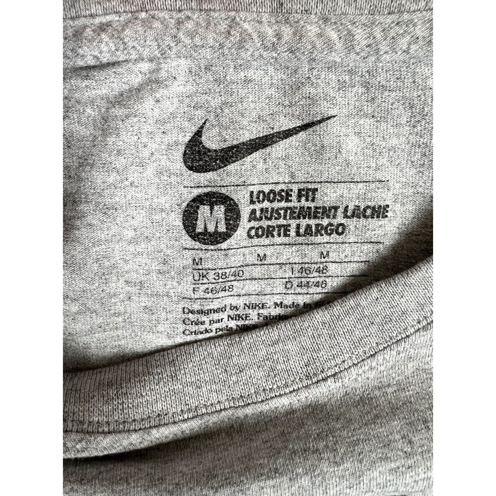 Nike Nike Basketball T-Shirt Size Medium Gray Size US M / EU 48-50 / 2 - 6 Thumbnail