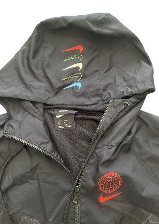 Nike Nike international windbreaker jacket Size US S / EU 44-46 / 1 - 3 Thumbnail