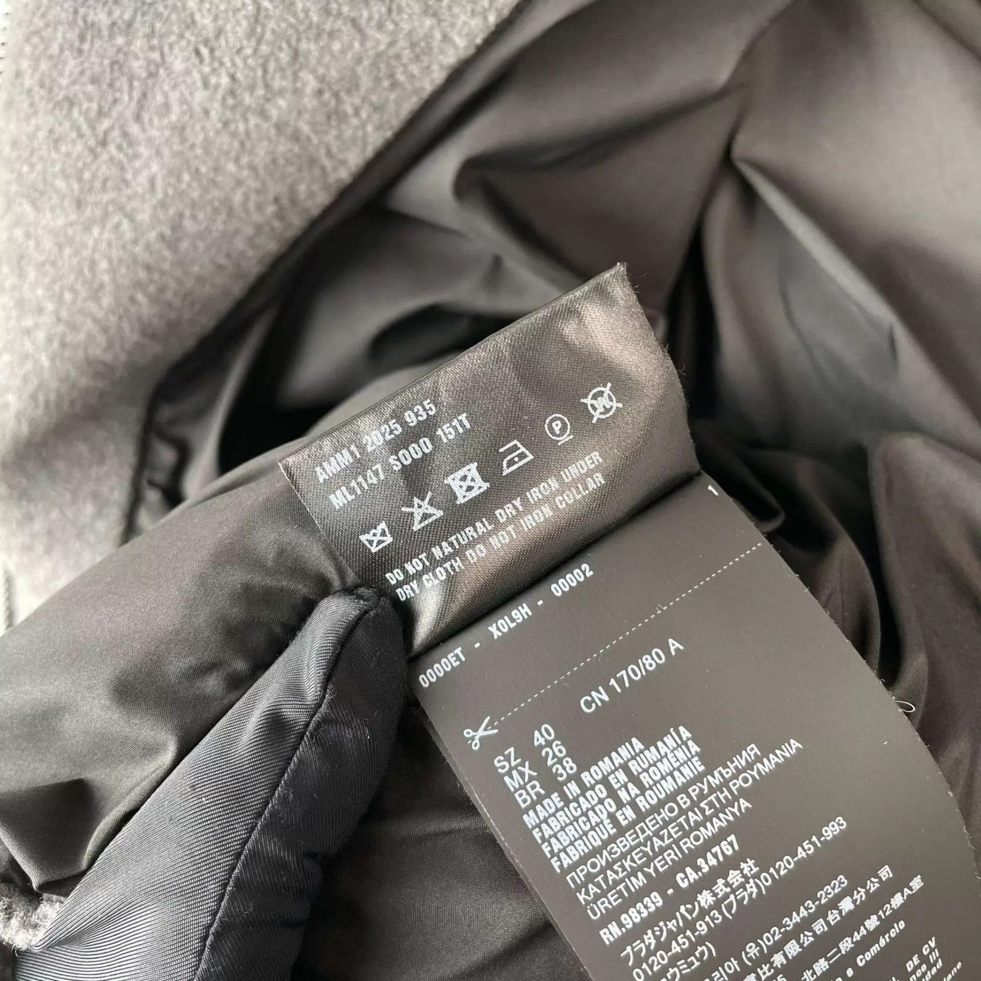 Miu Miu MIU MIU Gray Short Down Jacket 40 Size S / US 4 / IT 40 - 8 Thumbnail