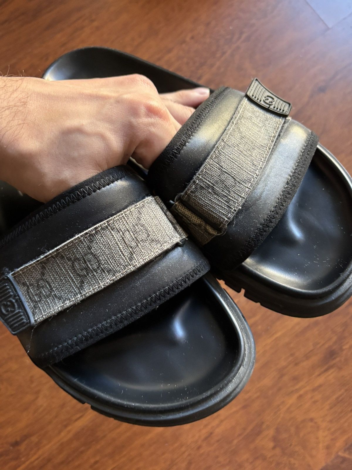 Gucci Gucci monogram strap sandals Size US 8.5 / EU 41-42 - 2 Thumbnail