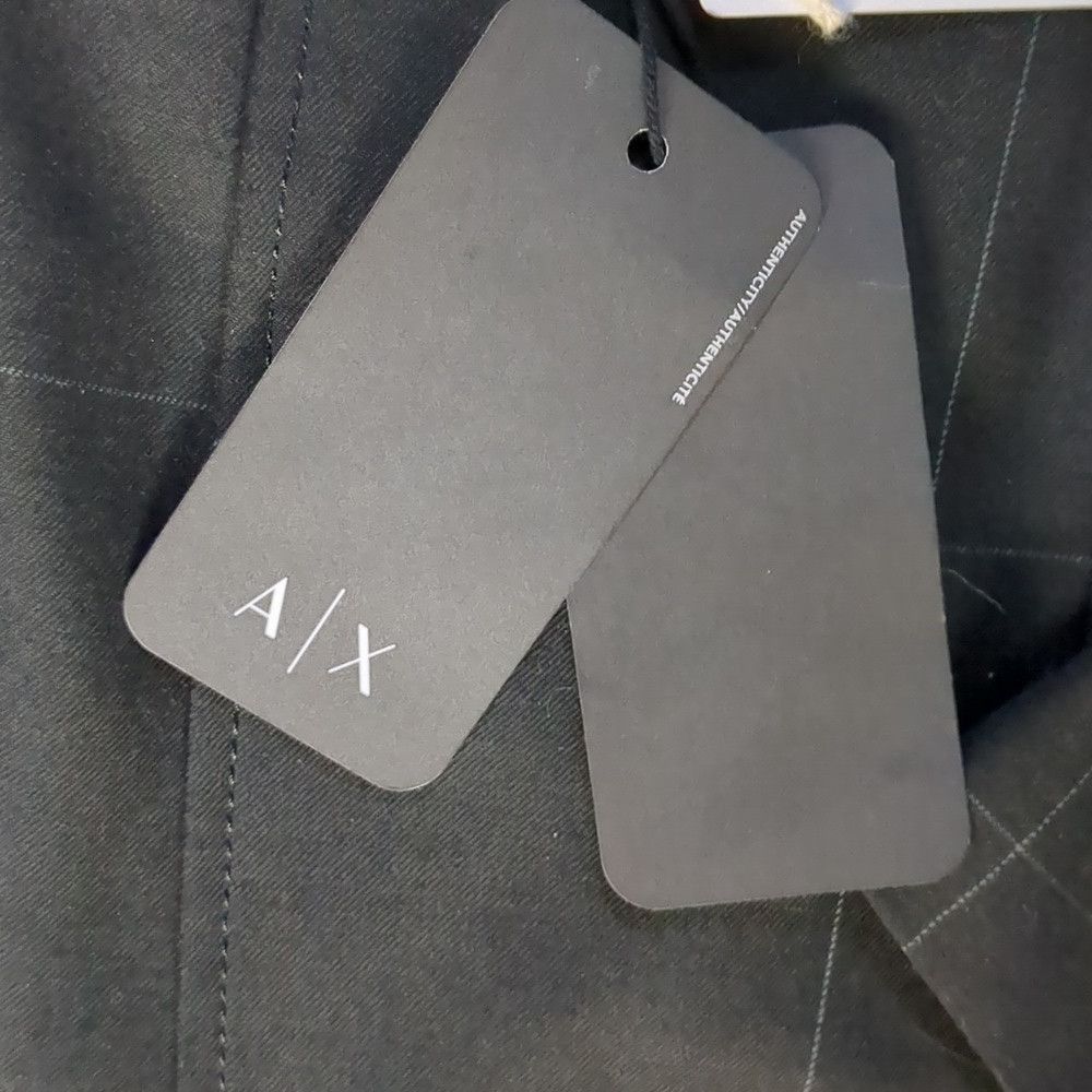 Armani Exchange Armani exchange plaid blazer size 34 Size 34R - 4 Thumbnail