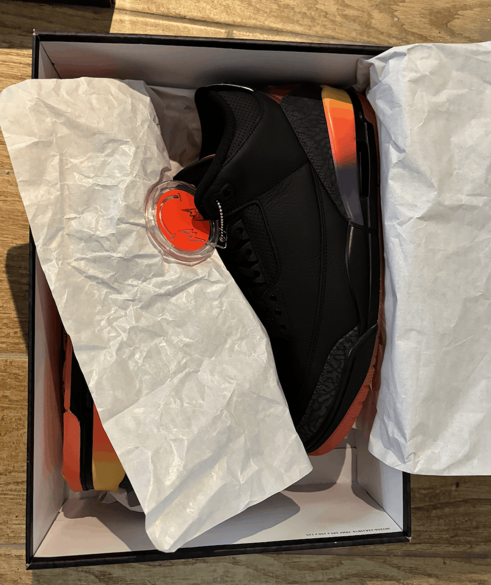 J Balvin × Nike The J Balvin x Air Jordan 3 Retro 'Rio' Size US 10.5 / EU 43-44 - 4 Thumbnail