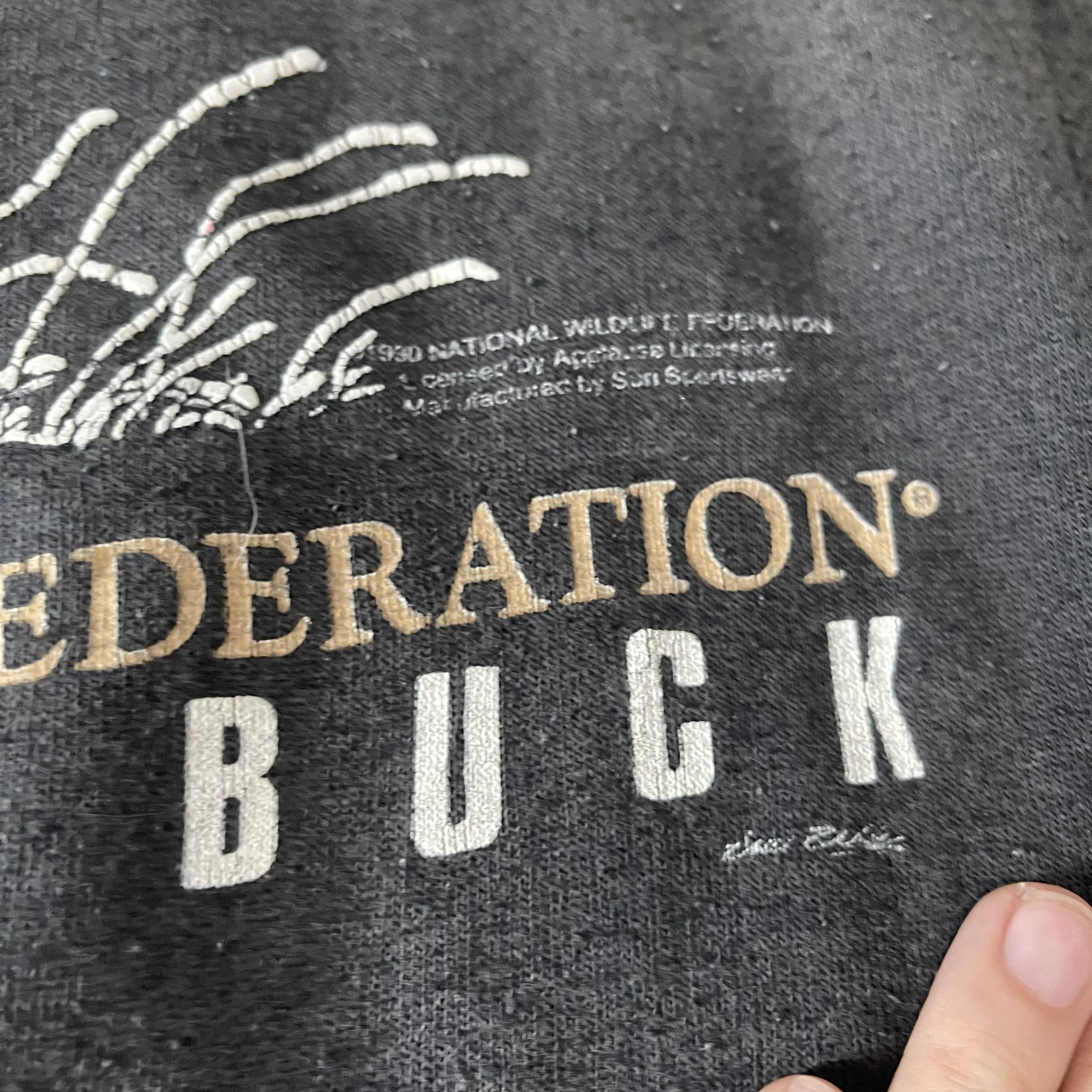 Vintage Vintage 90s Whitetail Buck Sweatshirt Size US L / EU 52-54 / 3 - 3 Thumbnail