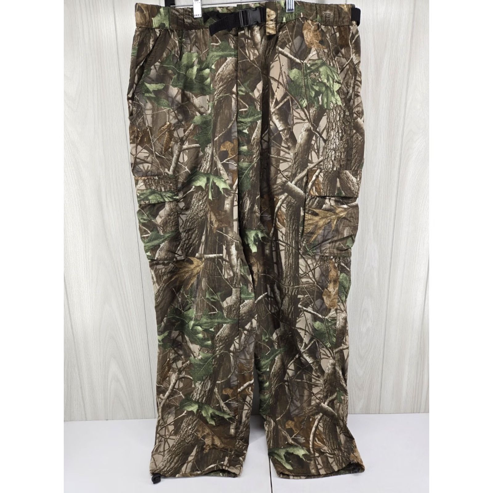 Realtree Winchester Mens Realtree Hardwoods Camo Pants XL Nylon Light Weight 40/33 Size US 36 / EU 52 - 2 Thumbnail