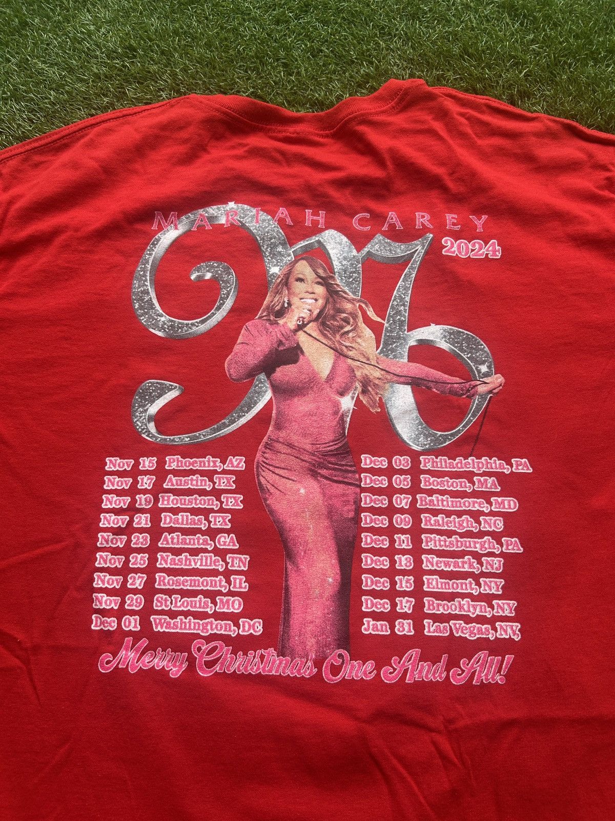 Rap Tees Mariah Carey 2024 “It’s Time!” Merry Christmas T-Shirt Size US XL / EU 56 / 4 - 4 Thumbnail