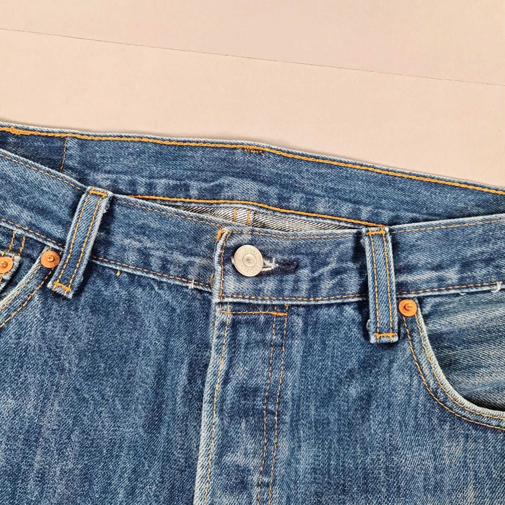 Levi's Levi's 501 Jeans Blue W34 L36 Regular Fit Straight Leg Denim Button Fly Mens Jeans 501 Series USA 90s Classic Vintage No (adjusted within rules) Size US 34 / EU 50 - 3 Thumbnail