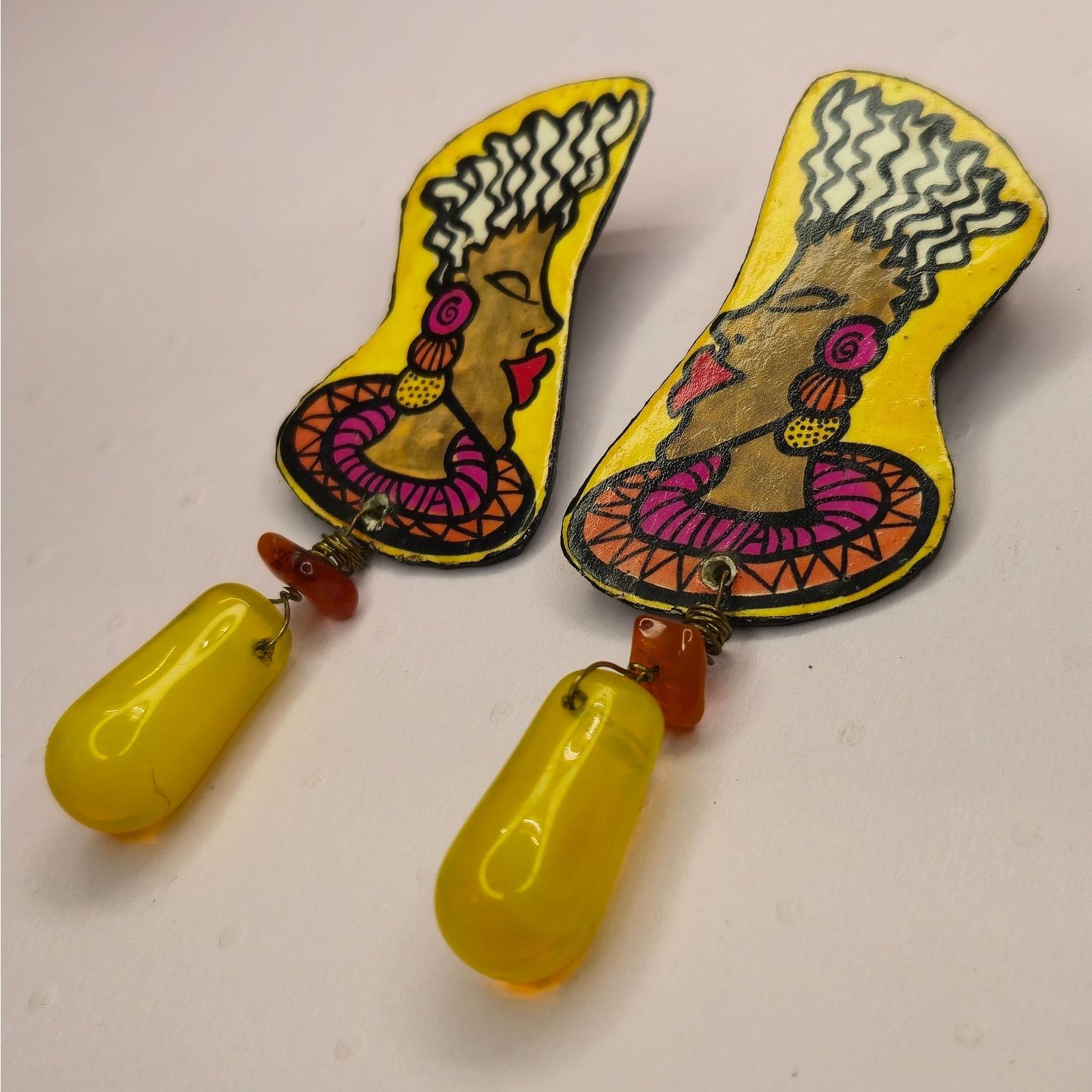 Vintage Vintage Afrocentric Hand Painted Earrings African Queen Glam Size ONE SIZE - 9 Thumbnail