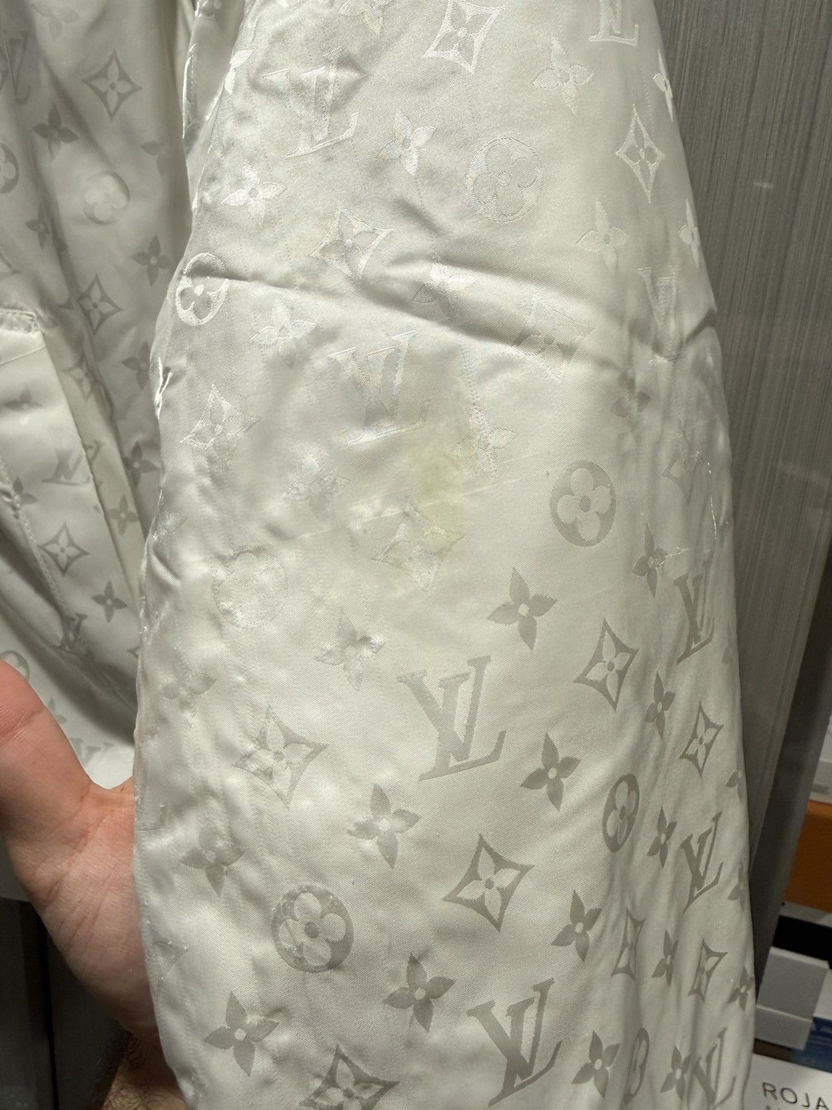Louis Vuitton Louis Vuitton Staples White Monogram Reversible Windbreaker Size US S / EU 44-46 / 1 - 12 Thumbnail