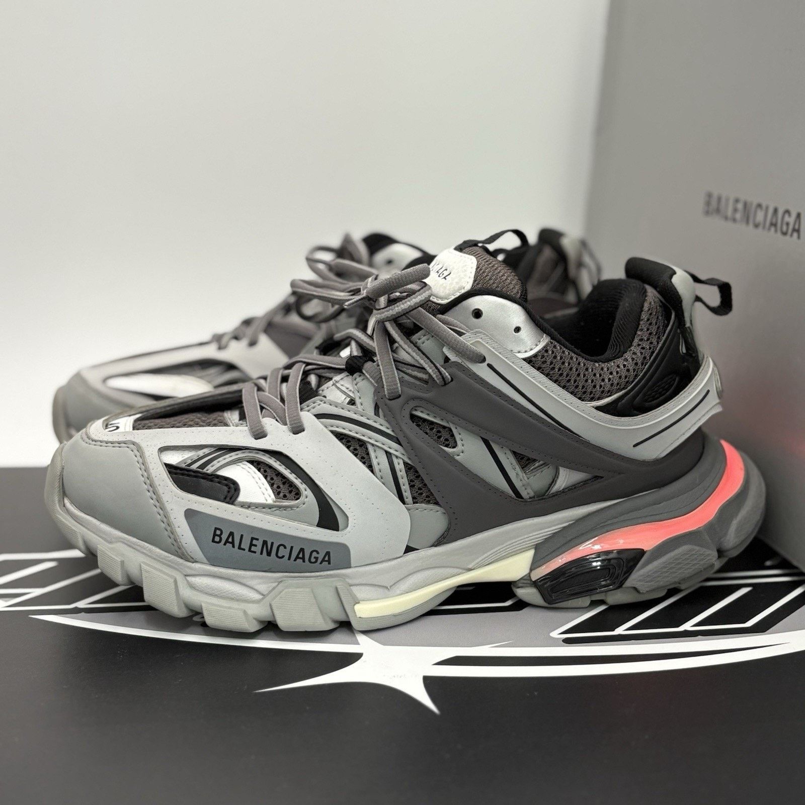 Balenciaga Balenciaga Track LED Sneaker ' Silver, Grey ' | GREAT COND! Size US 7 / EU 40 - 18 Thumbnail