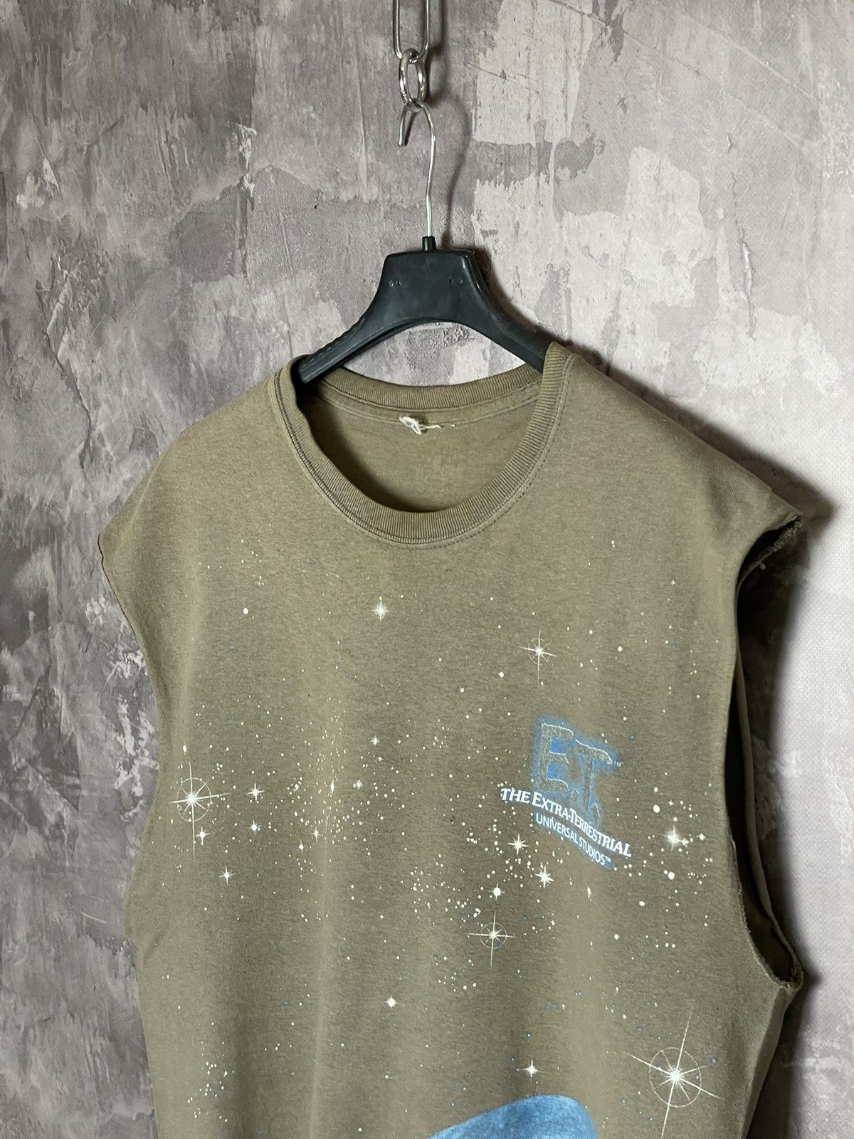 Universal Studios × Vintage E.T Universal Studios Hollywood grey t shirt Size US M / EU 48-50 / 2 - 8 Thumbnail