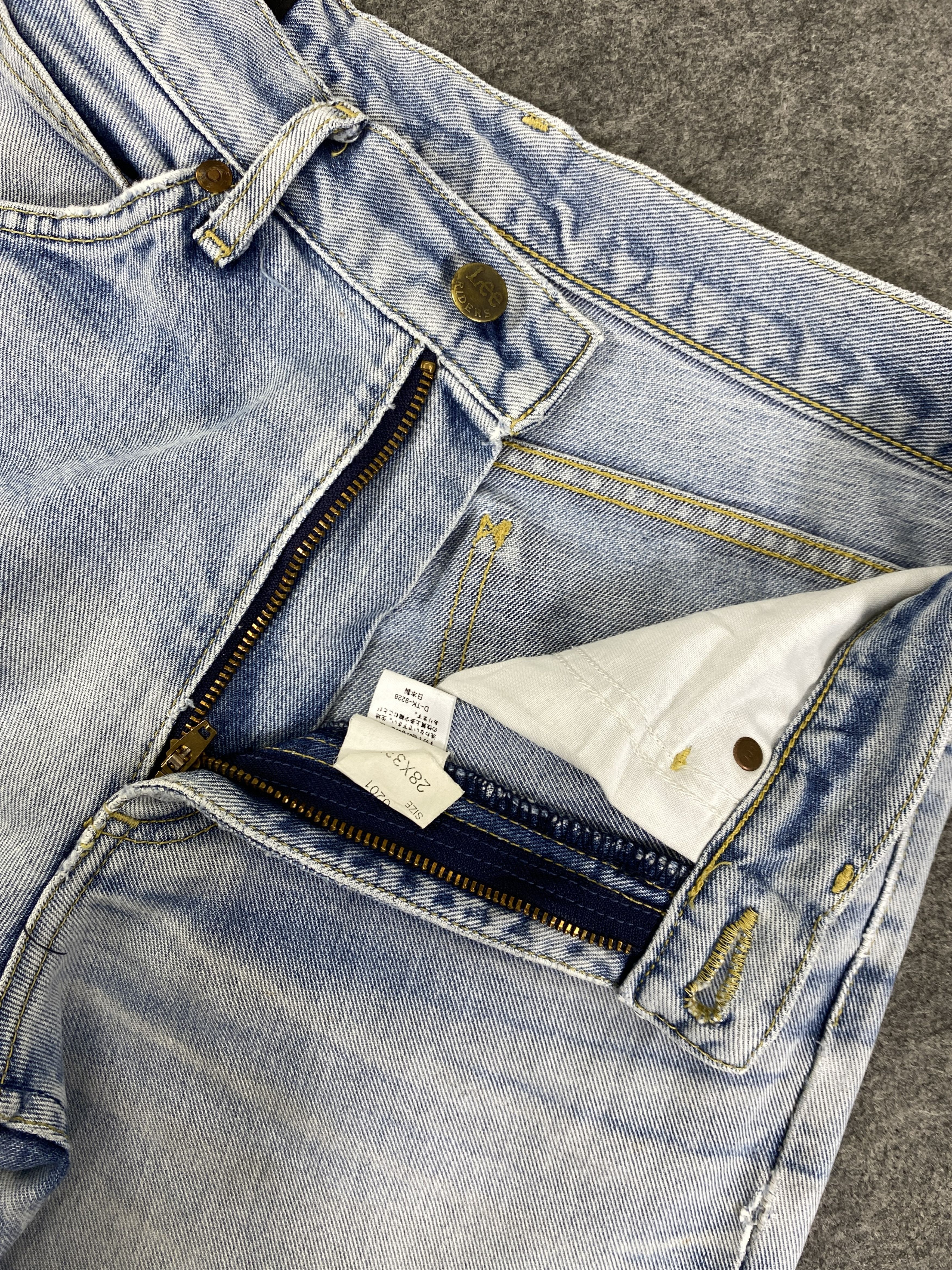 Japanese Brand Light Blue Wash Vintage Lee Jeans 27x31.5 - JN3339 Size US 27 - 6 Thumbnail