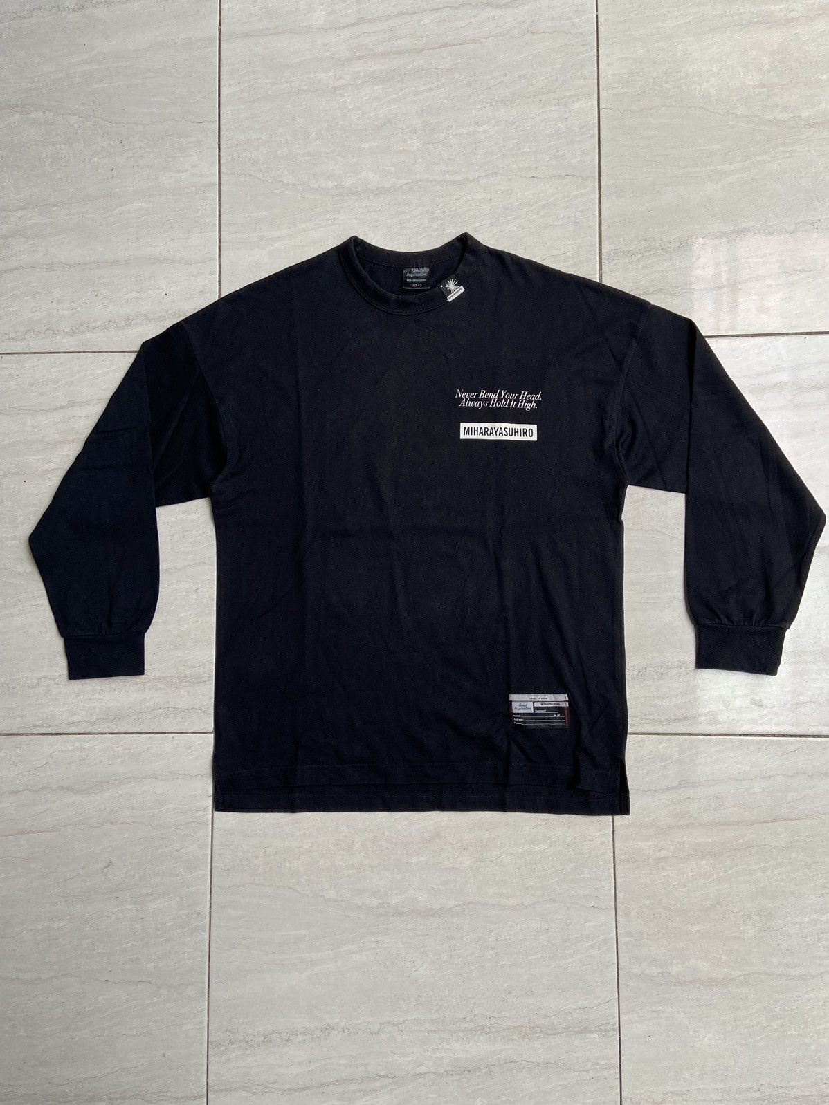 GU x MIHARAYA SUHIRO Black Sweatshirt