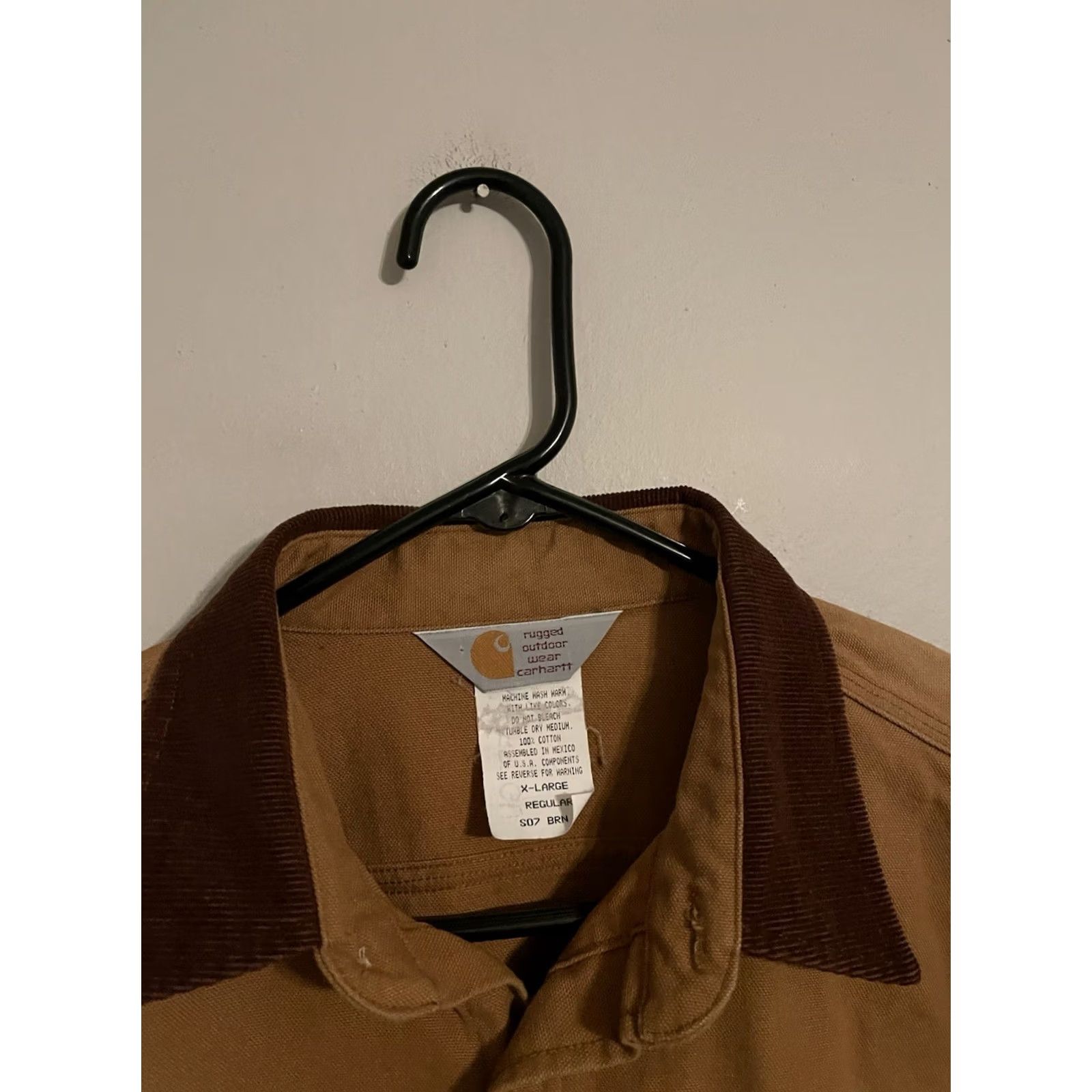Carhartt VINTAGE Carhartt Brown Duck Canvas Workwear Corduroy Collar L/S Shirt - Men's XLarge Size US XL / EU 56 / 4 - 3 Thumbnail