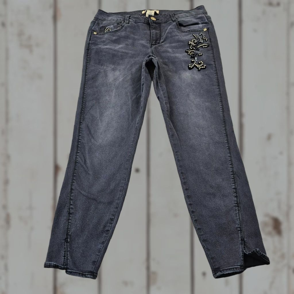 Vintage VINTAGE Democracy Womens Jeans Ankle Mid Rise 10 Gray Denim Floral 30x26 Size 32" / US 10 / IT 46 - 1 Thumbnail