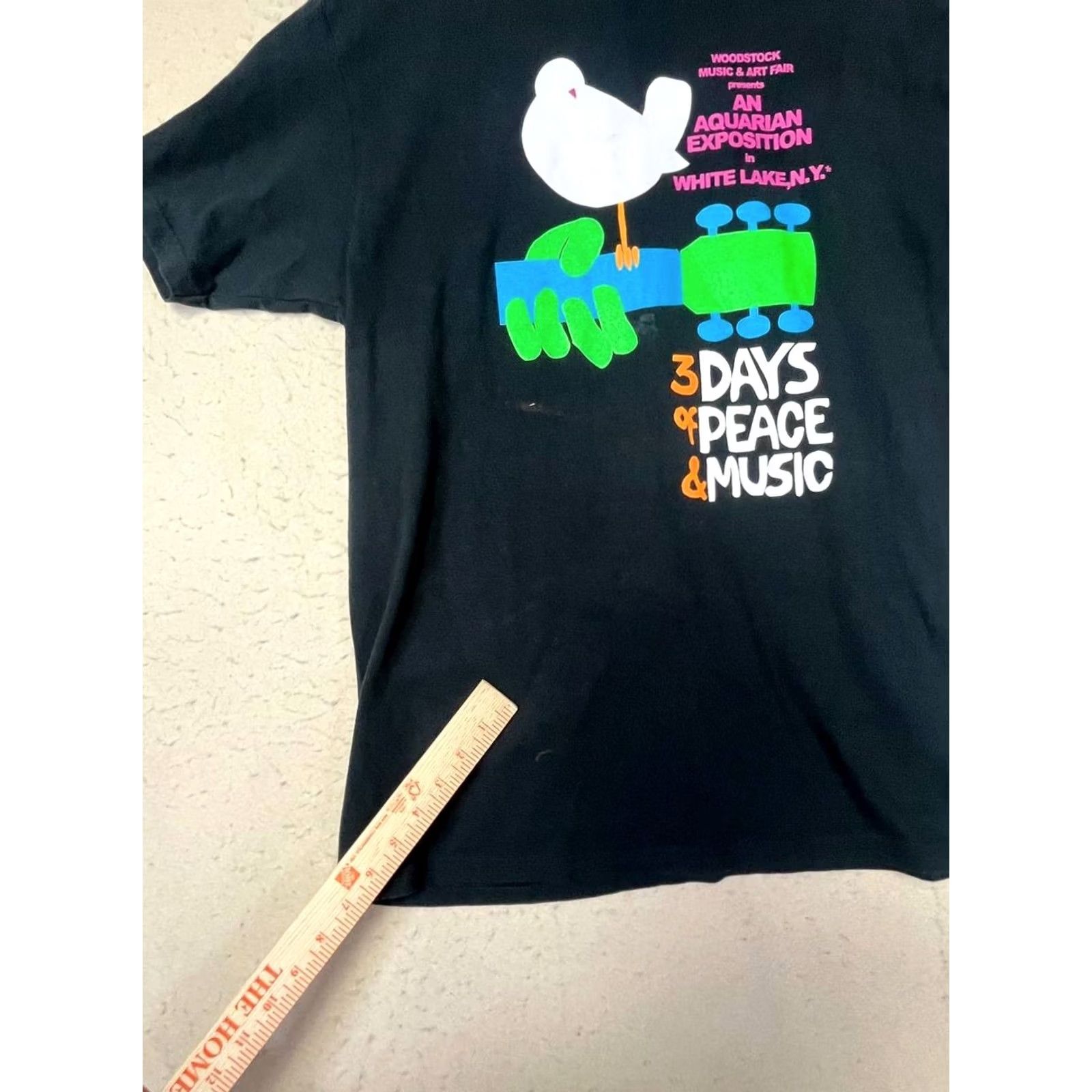 Vintage Woodstock T-Shirt Black XL Unisex Adults Short Sleeve Peace 60s Love Music Mens Size US XL / EU 56 / 4 - 6 Thumbnail