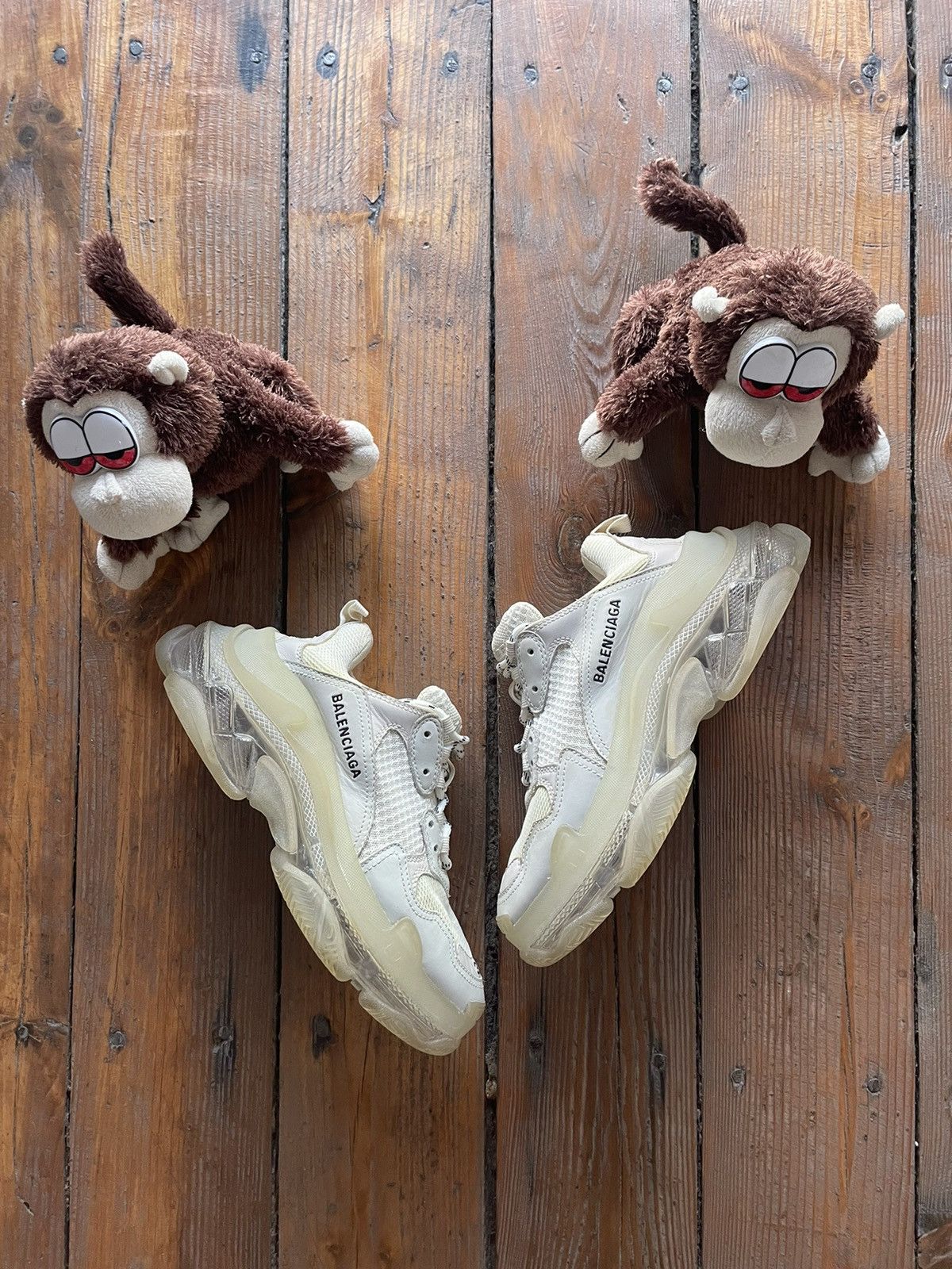 Used fashion balenciaga triple s for