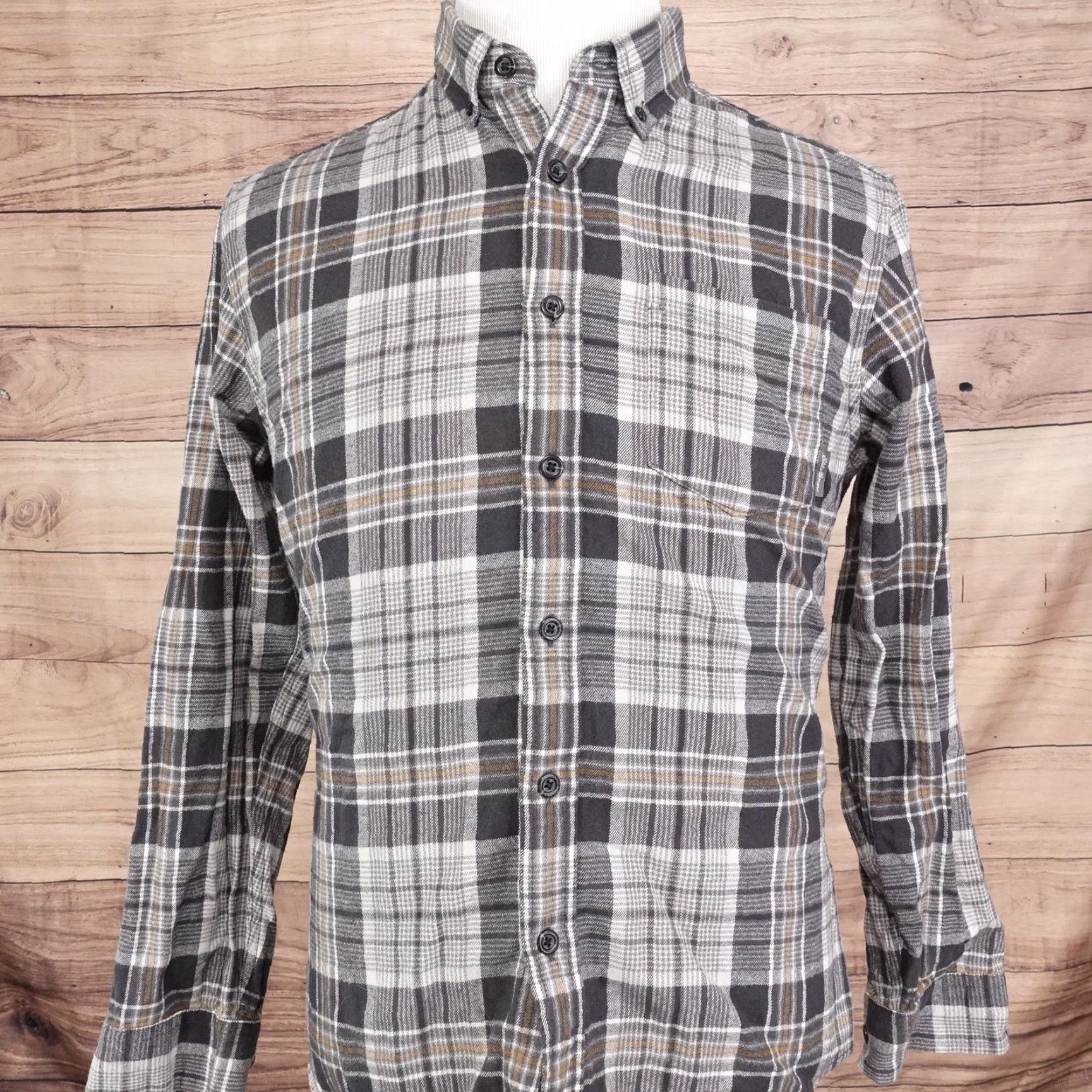 Eddie Bauer Eddie Bauer Men's Flannel Shirt Medium Gray Black Plaid Casual Long Sleeve Button-Down Size US M / EU 48-50 / 2 - 4 Thumbnail