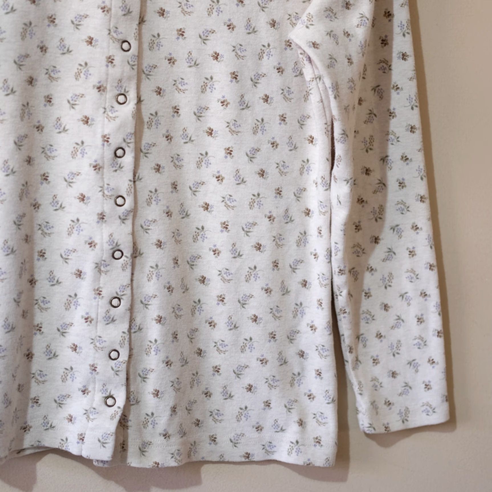 Vintage St. Johns Bay Longsleeve Shirt Floral Crew Neck Snap Beige Women's L Size L / US 10 / IT 46 - 4 Thumbnail