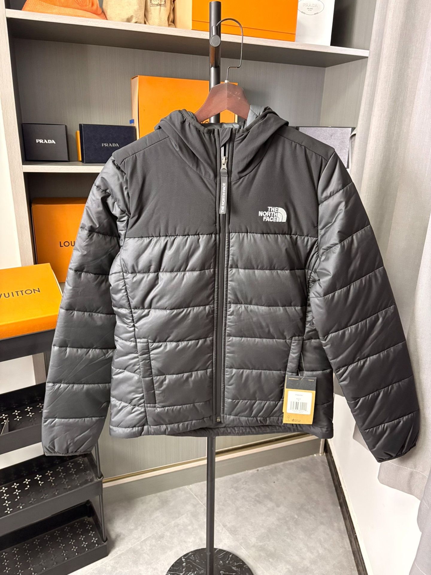 The North Face The North Face Cotton Black Hoodie M Men Size US M / EU 48-50 / 2 - 1 Thumbnail