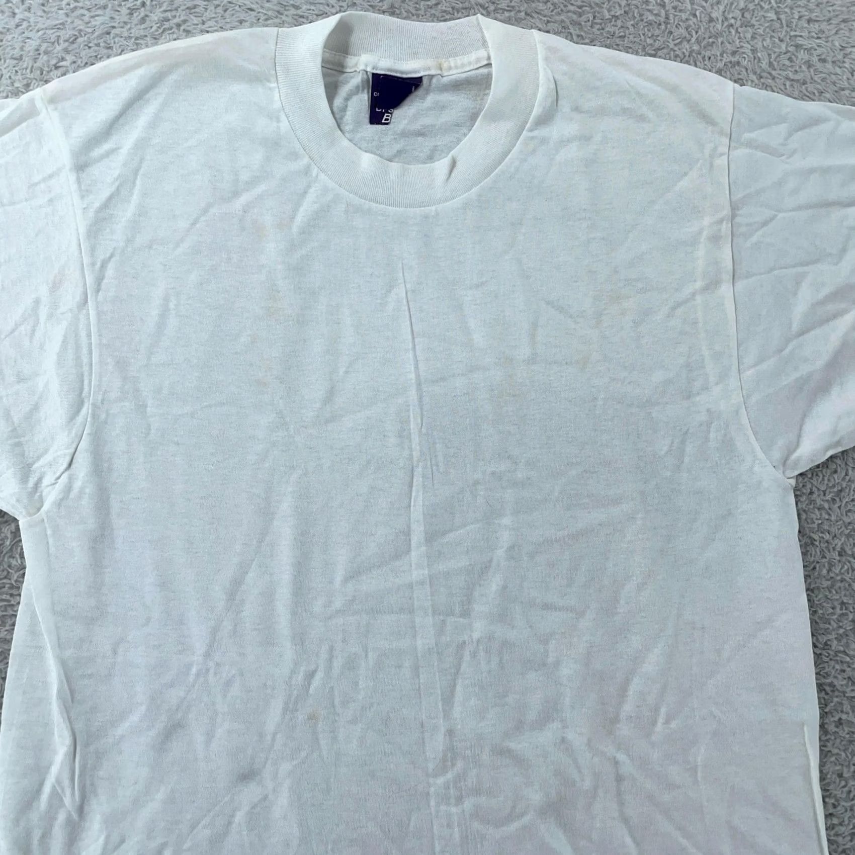 Vintage VINTAGE B.V.D Shirt Mens XS/S White Undershirt Crewneck 90s Military All Seasons Lightweight Cotton Jersey Breathable Knit Boys Girls Mens Size US XS / EU 42 / 0 - 2 Thumbnail