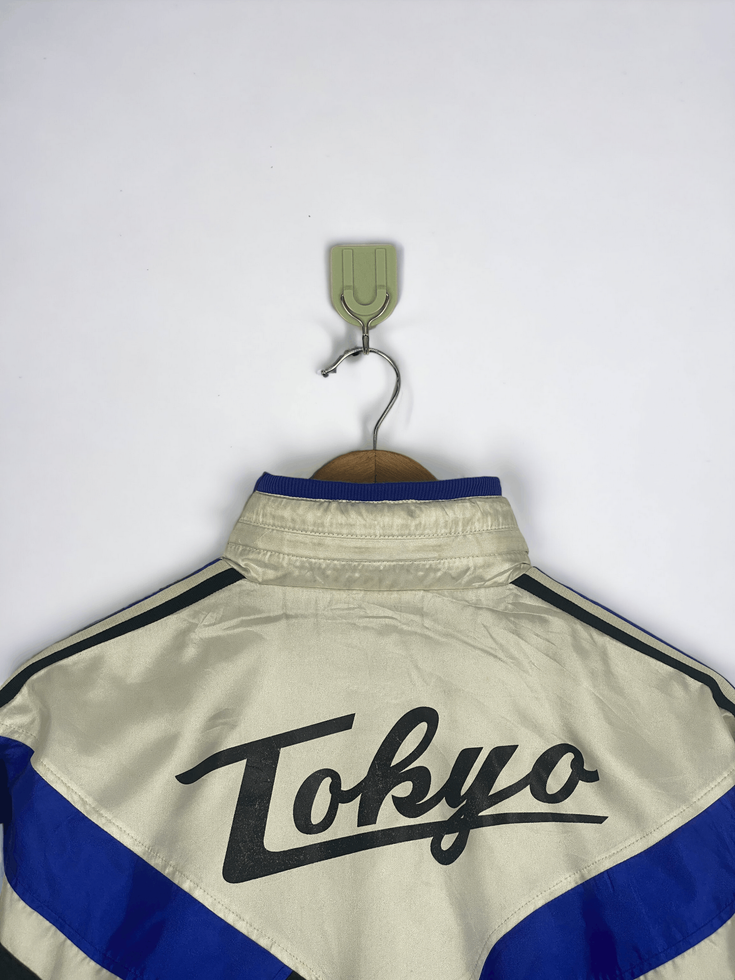 Adidas RARE 90s Vintage Adidas Trefoil Tokyo Jacket AH0072 Size US L / EU 52-54 / 3 - 2 Thumbnail