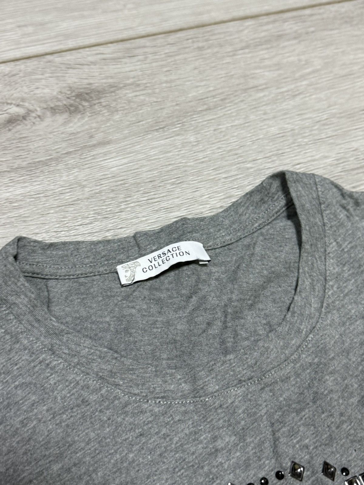 Versace Jeans Couture Versace big medusa logo tee shirt rhinestones Size US L / EU 52-54 / 3 - 5 Thumbnail