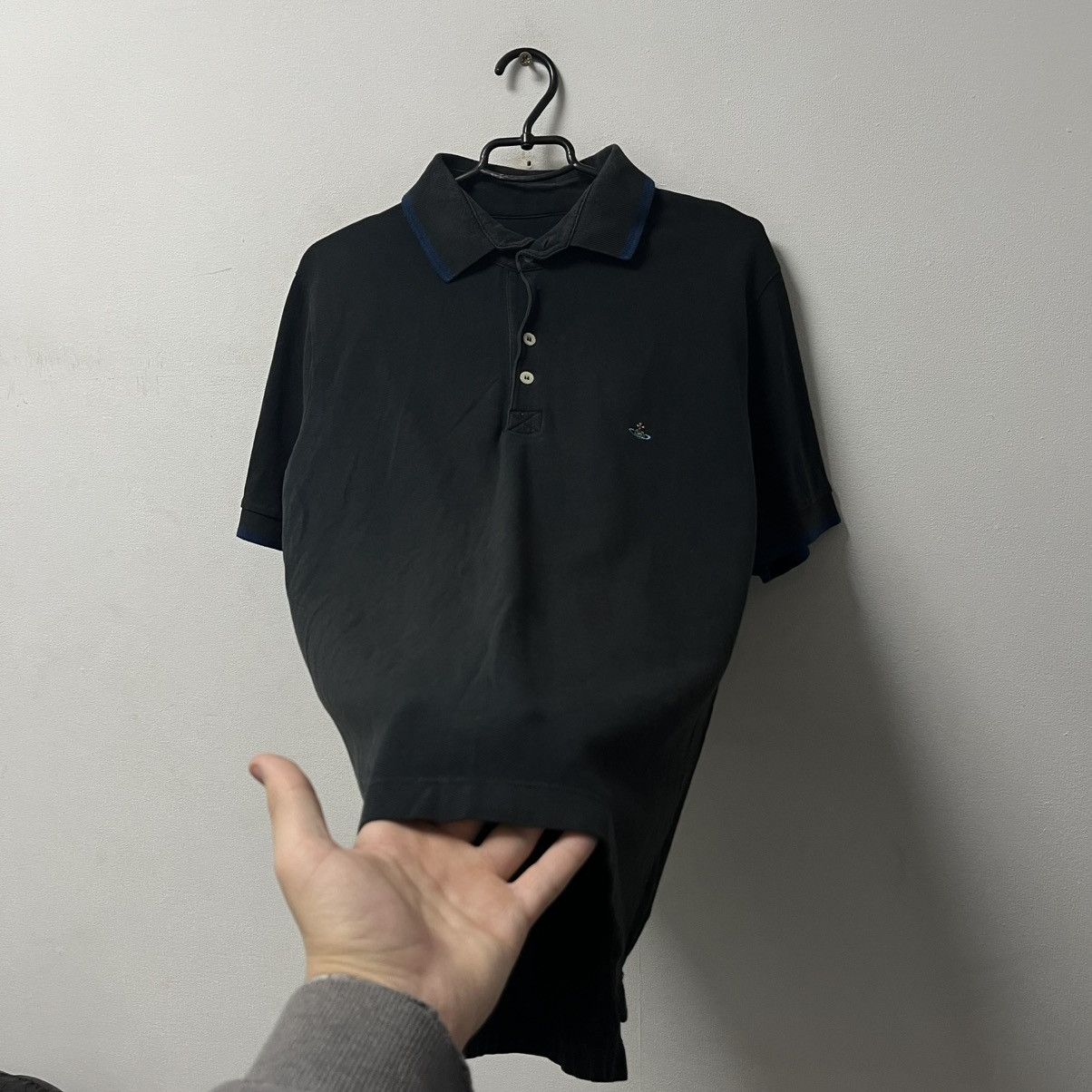 Vivienne Westwood Vivienne Westwood Polo T-shirt Orb Logo Size US XL / EU 56 / 4 - 6 Thumbnail