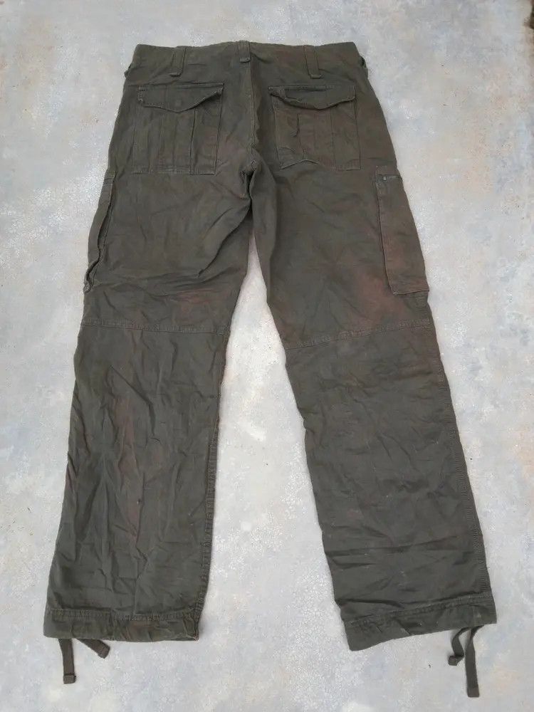 Japanese Brand Vintage Japanese Uniqlo Cargo Pants 32x30 Size US 32 / EU 48 - 2 Thumbnail