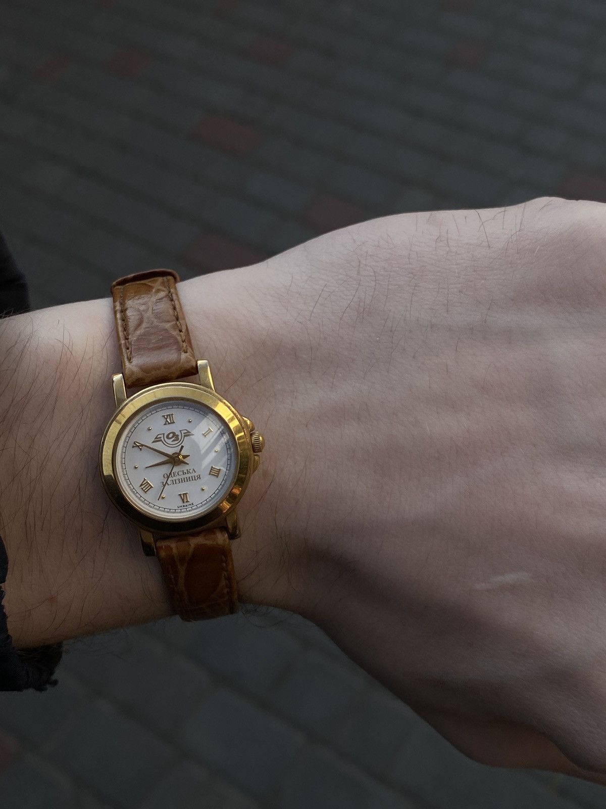 Vintage Odesa Railway Gold Watch | Rare Collectible Size ONE SIZE - 2 Thumbnail
